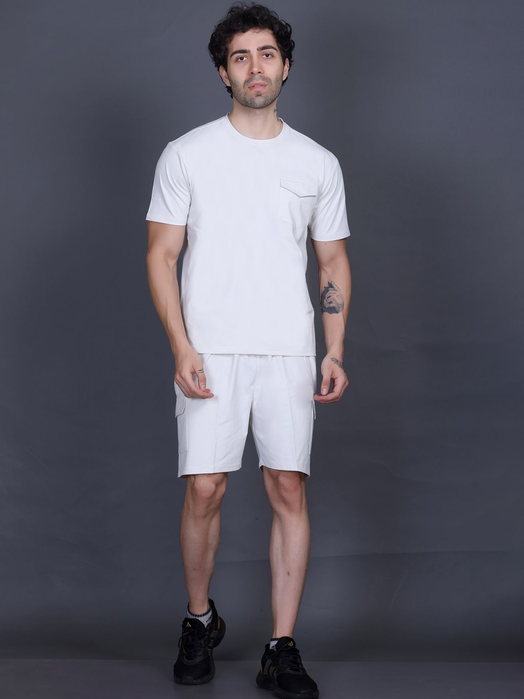 

Antiloop Round Neck Pure Cotton T-Shirt With Shorts, Off white