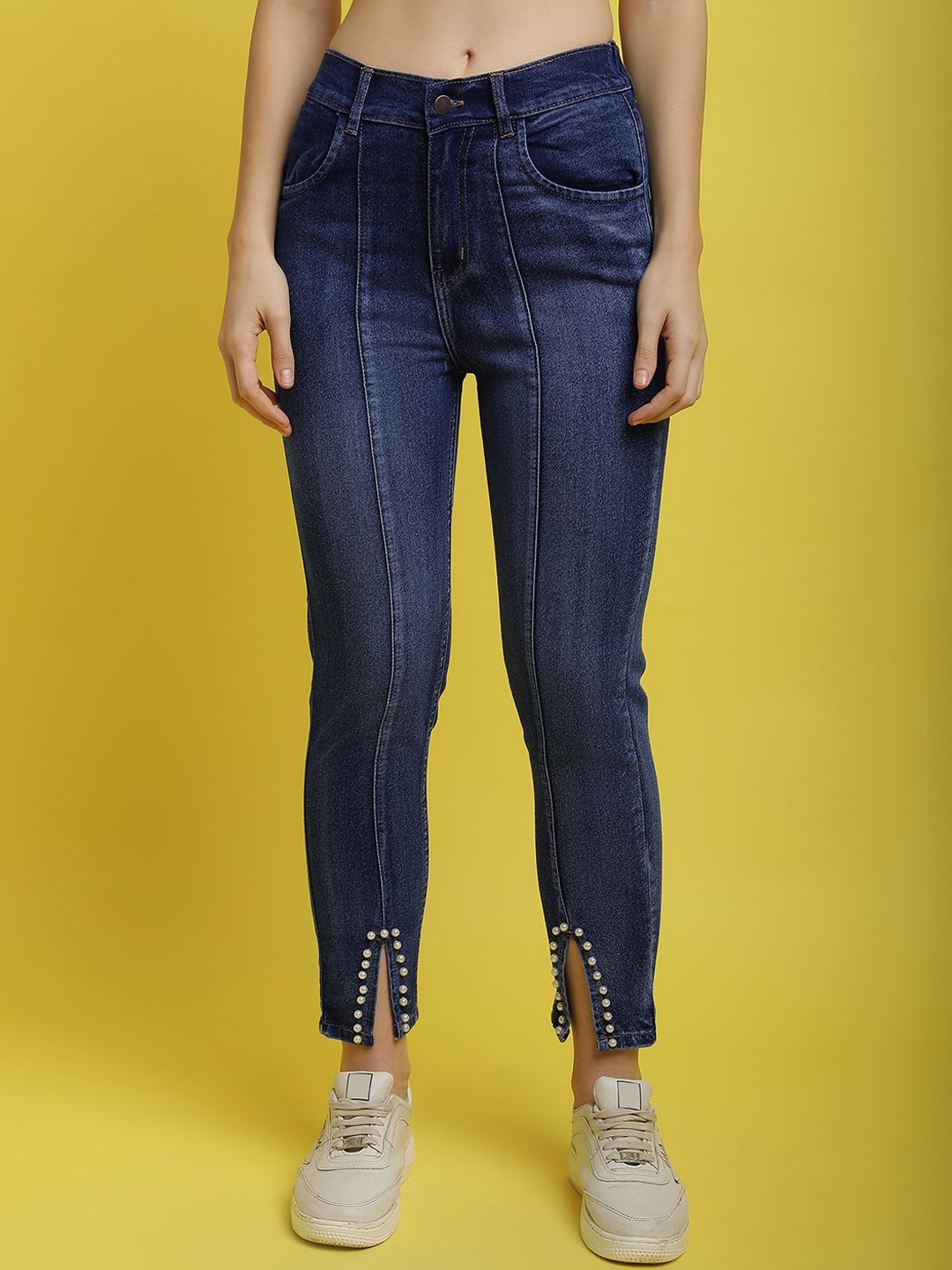 

JAKANARY Women Skinny Fit Light Fade Embellished Jeans, Blue