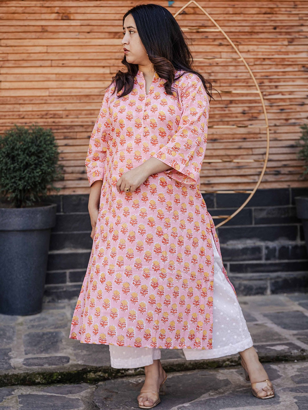 

inkara Women Ethnic Motifs Flared Sleeves Block Print Khadi Handloom Kurta, Pink
