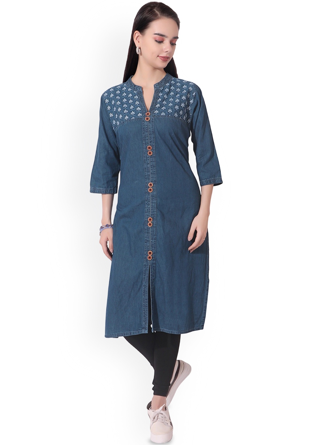 

CEFALU Women Floral Embroidered Thread Work Denim Kurta, Blue