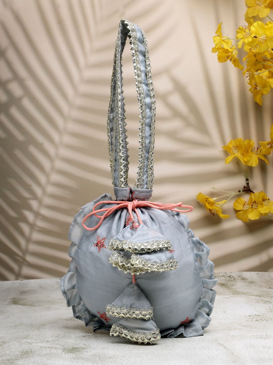 

Dhrohar Floral Embroidered Potli, Grey