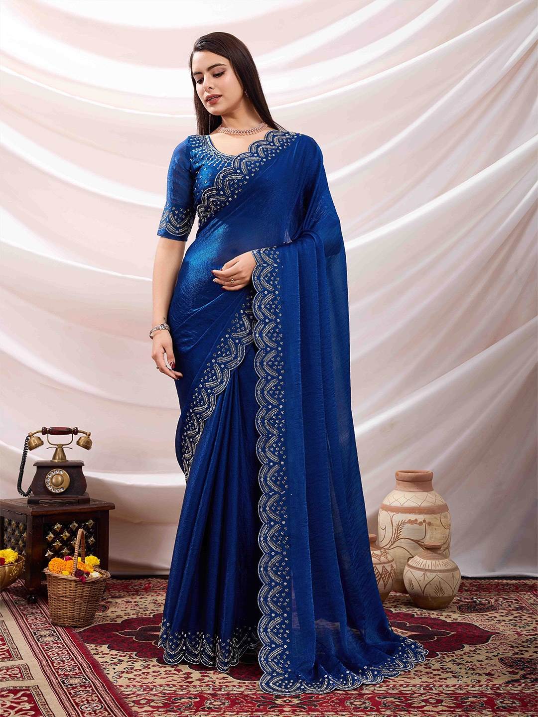 

DIVASTRI Embellished Beads and Stones Saree, Blue