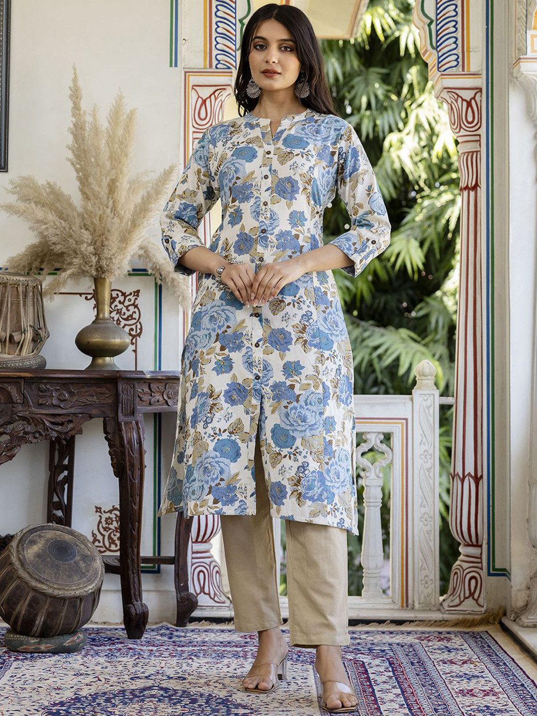 

Pistaa Floral Printed Mandarin Collar Pure Cotton A-Line Kurta with Trousers, Blue