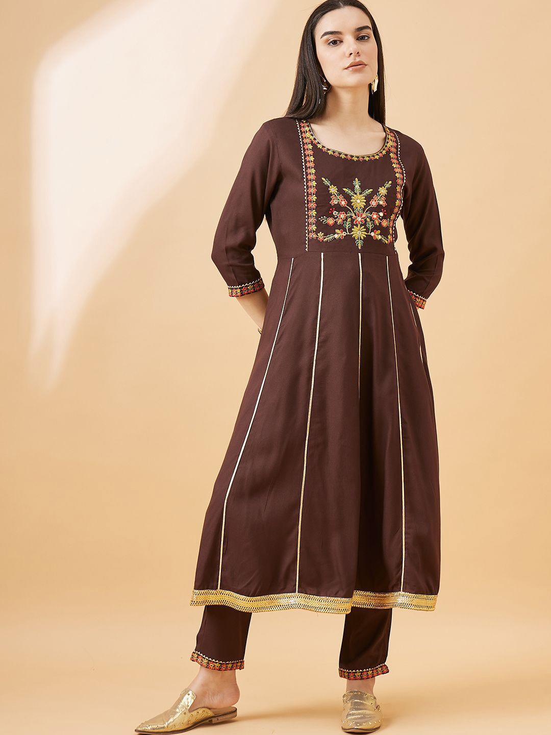 

HERE&NOW Embroidered Thread Work A-Line Kurta With Trousers, Brown