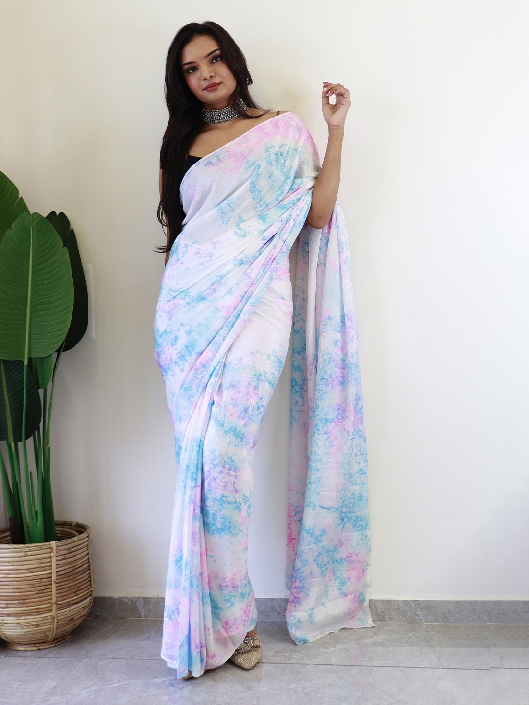

LeeliPeeri Designer Tie and Dye Ready to Wear Saree, Pink