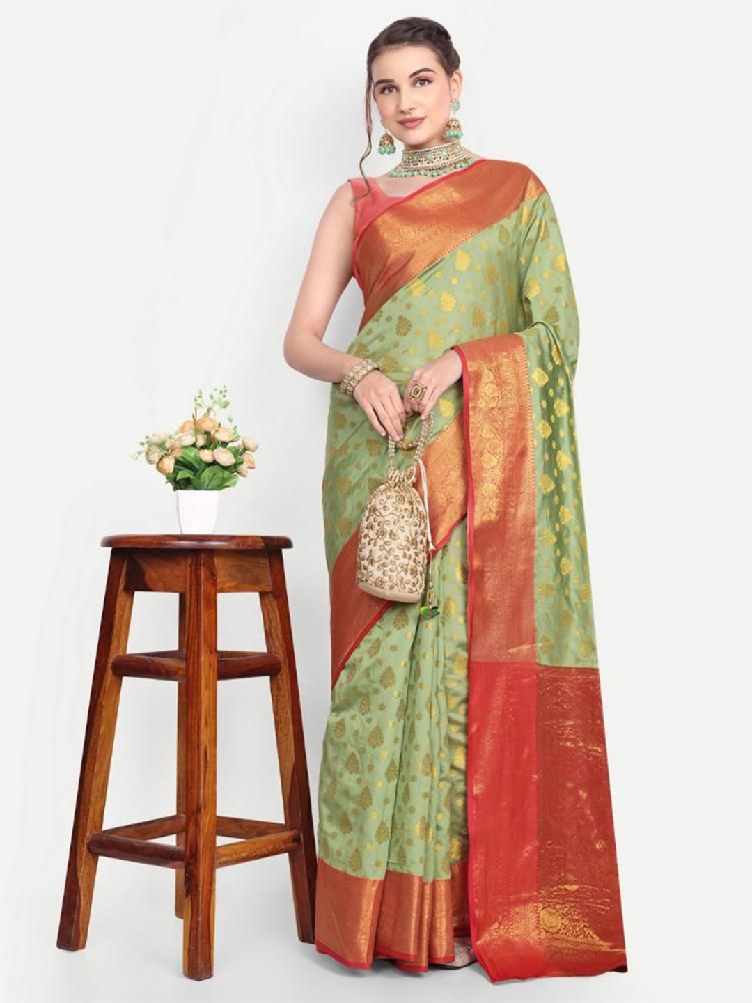 

jayant creation Woven Design Zari Banarasi Saree, Green