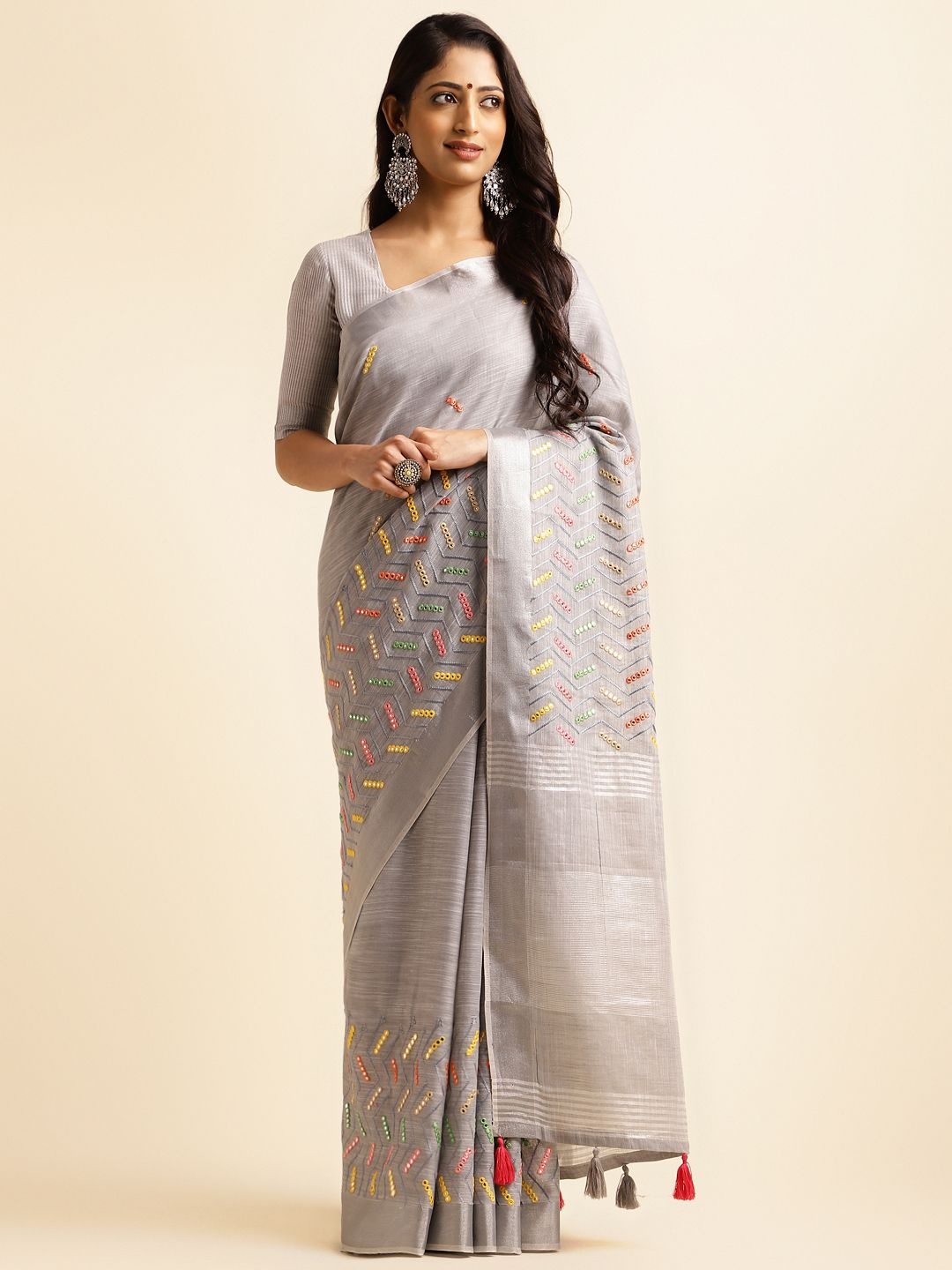 

DIVASTRI Ethnic Motifs Zari Linen Blend Saree, Grey