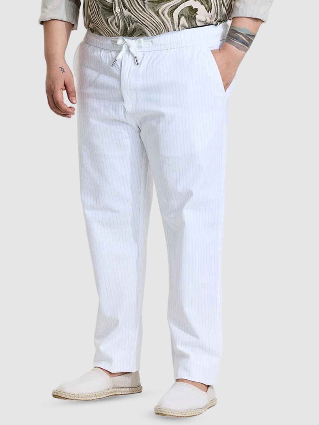 

Snitch Striped Relaxed Loose Fit Cotton Trousers, White