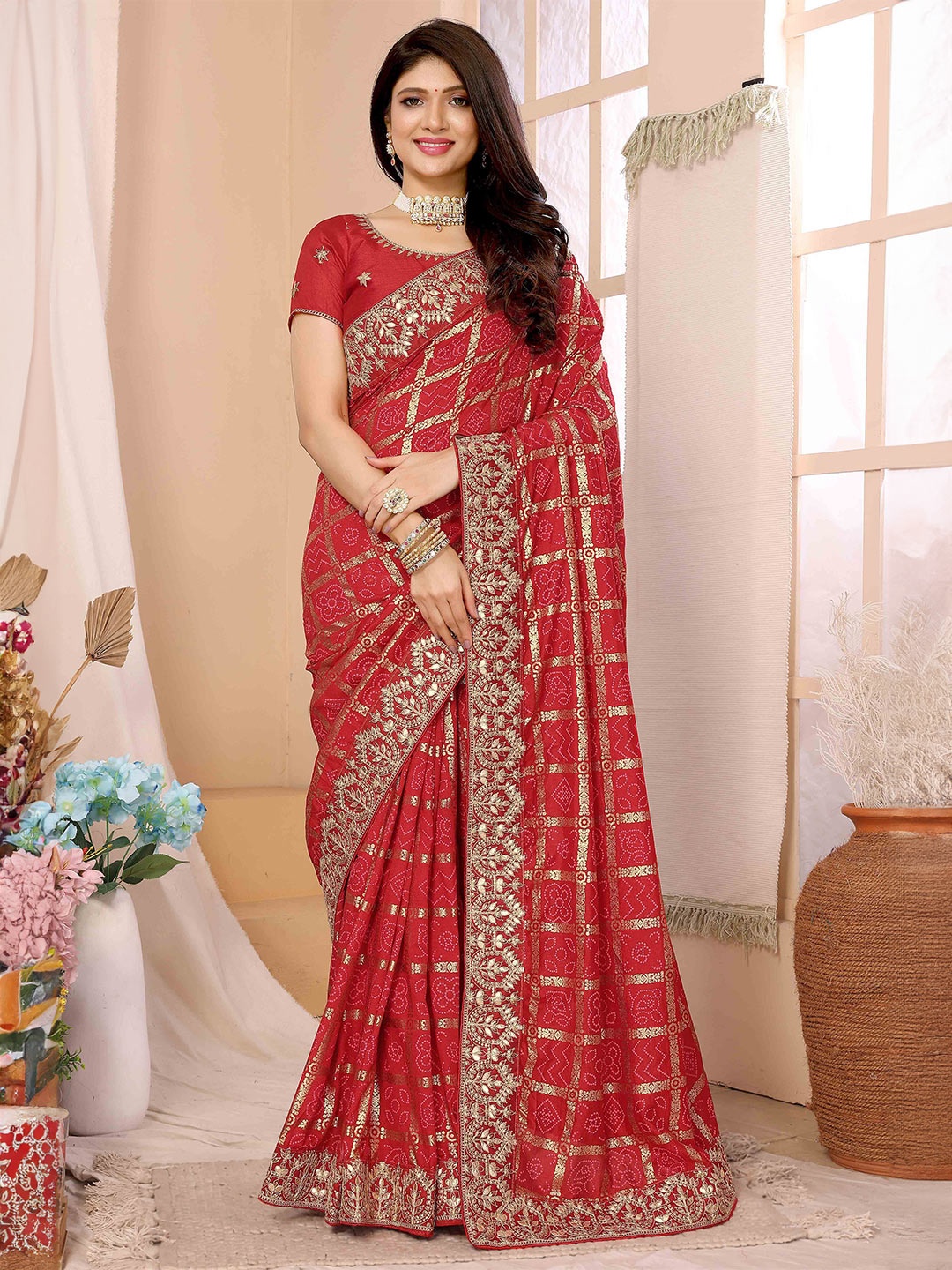 

Peachmode Bandhani Embroidered Saree, Red