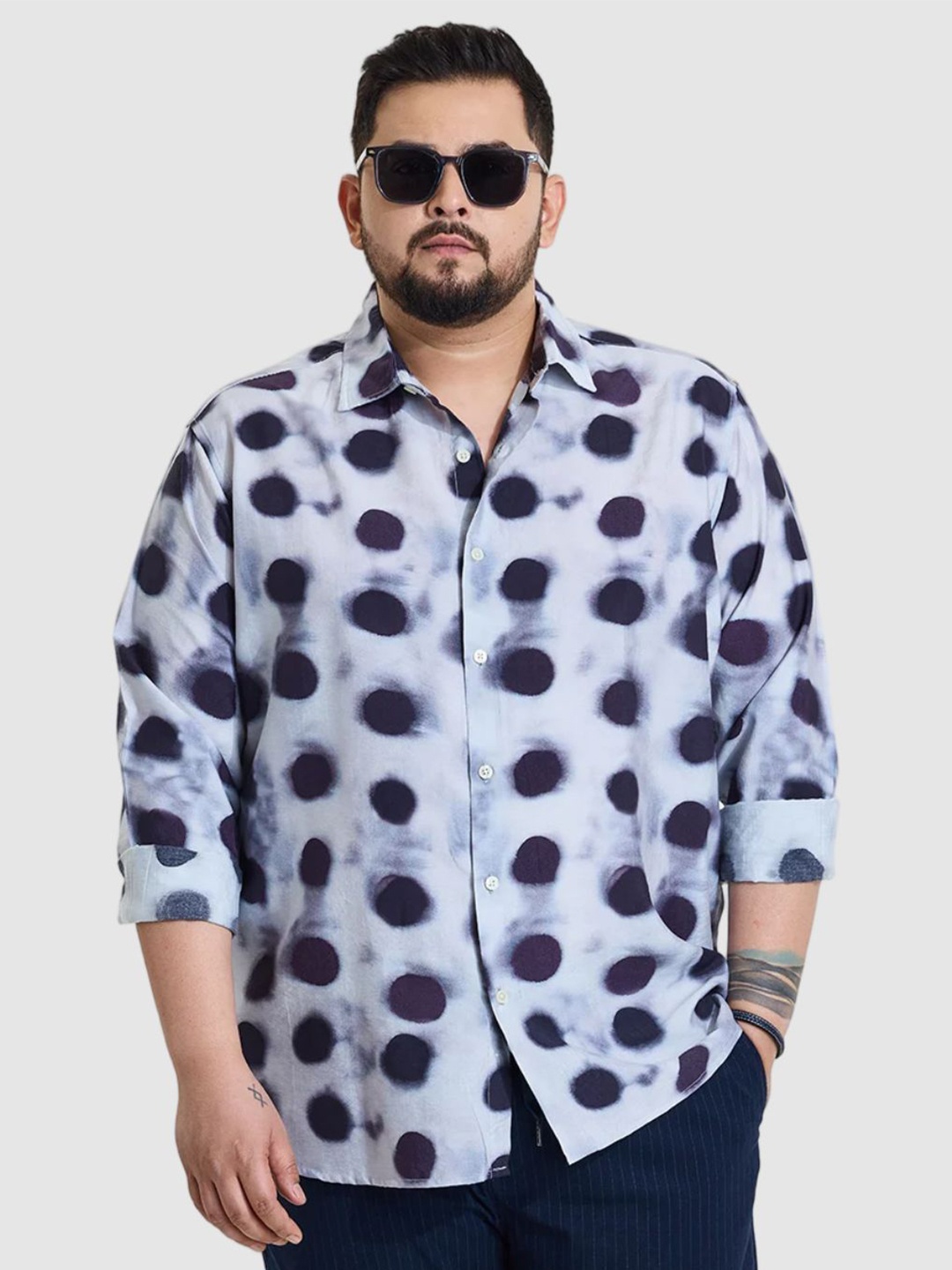 

Snitch Men Plus Size Classic Regular Fit Spread Collar Abstract Printed Casual Shirt, Grey