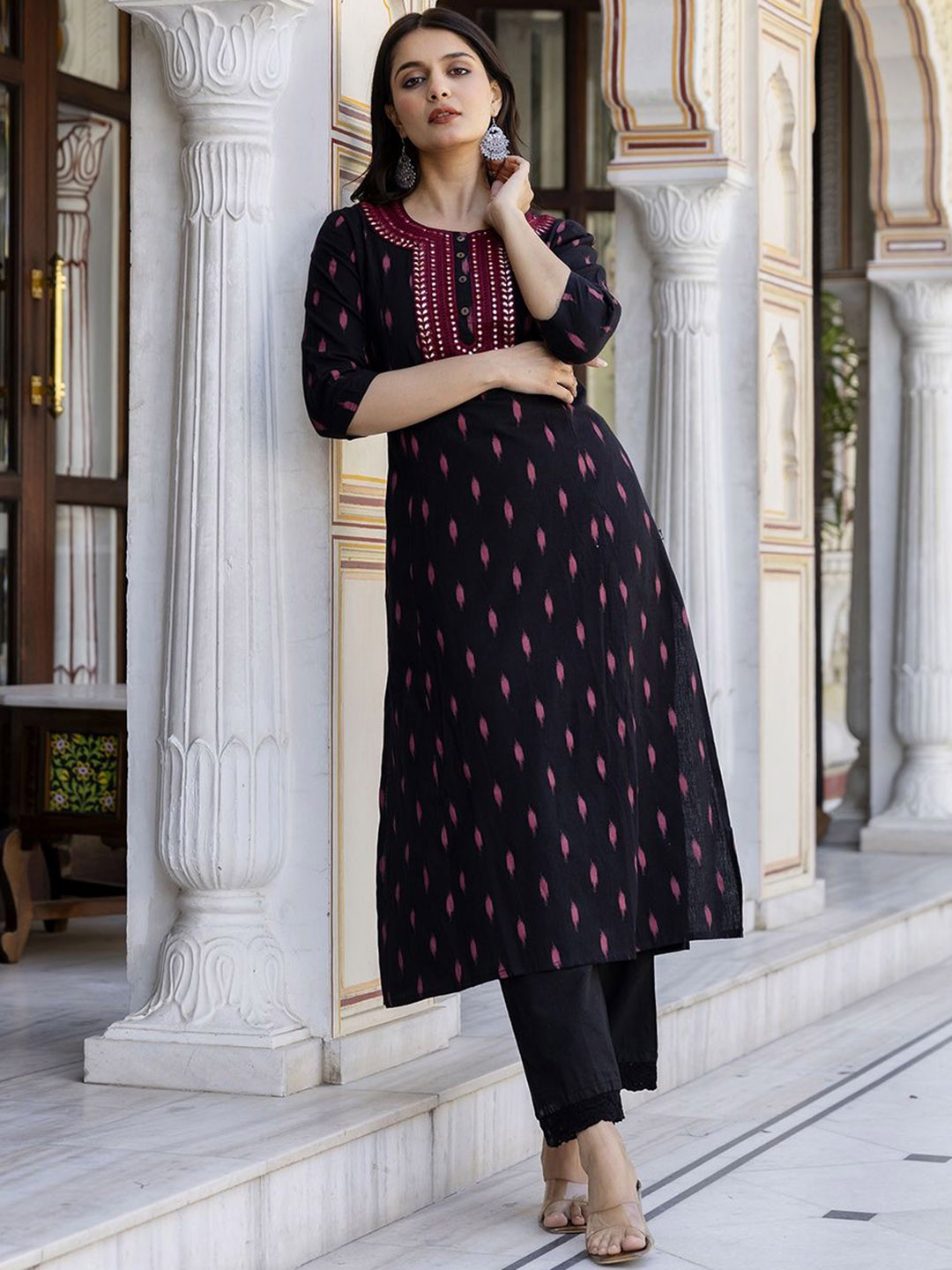 

Pistaa Geometric Printed Mirror Work Round Neck Pure Cotton A-Line Kurta with Trousers, Black