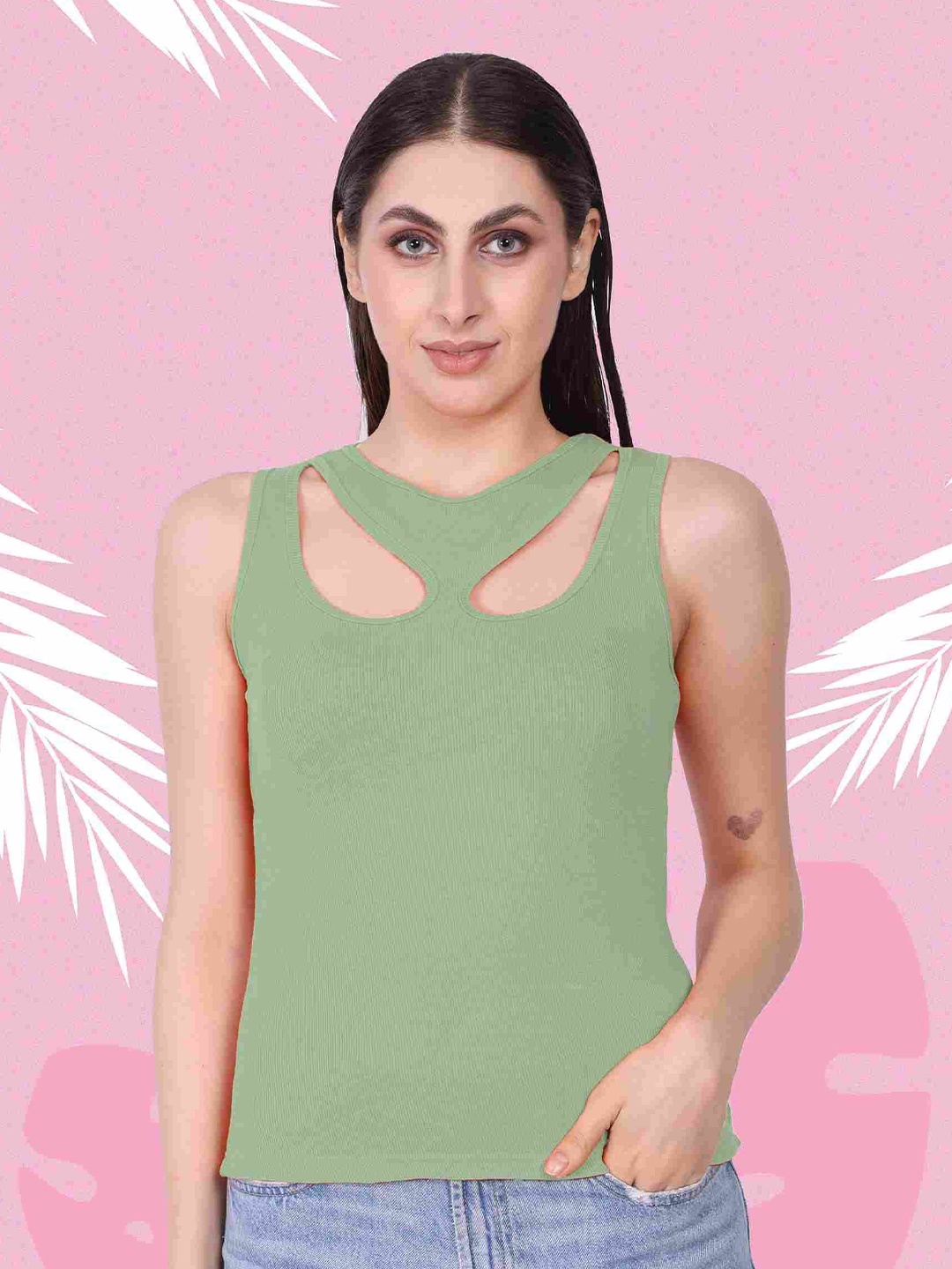 

Mast & Harbour Solid Round Neck Cut Out Top, Green
