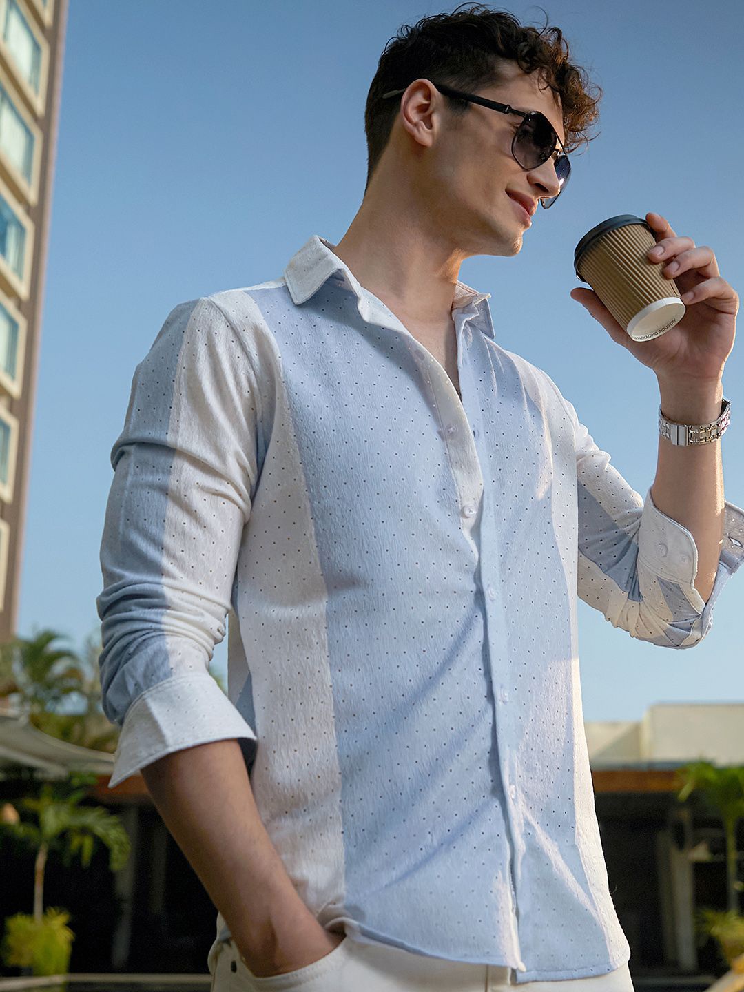 

Campus Sutra Men Classic Fit Spread Collar Textured Casual Shirt, White