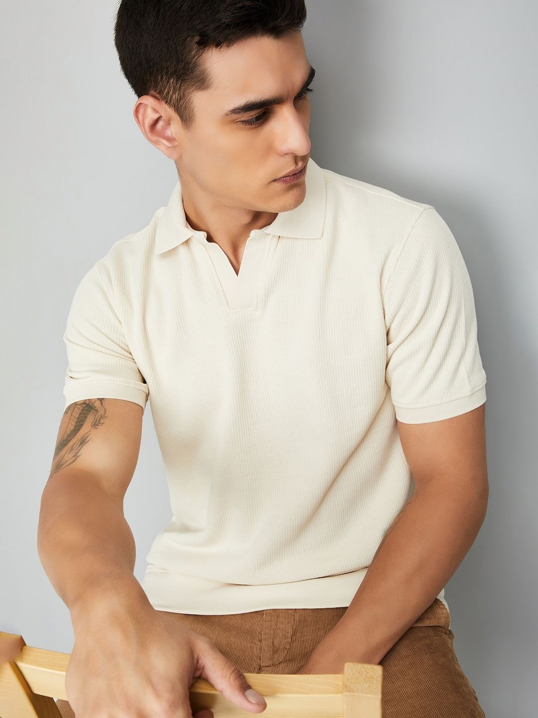 

max Men Polo Collar Pockets T-shirt, Off white