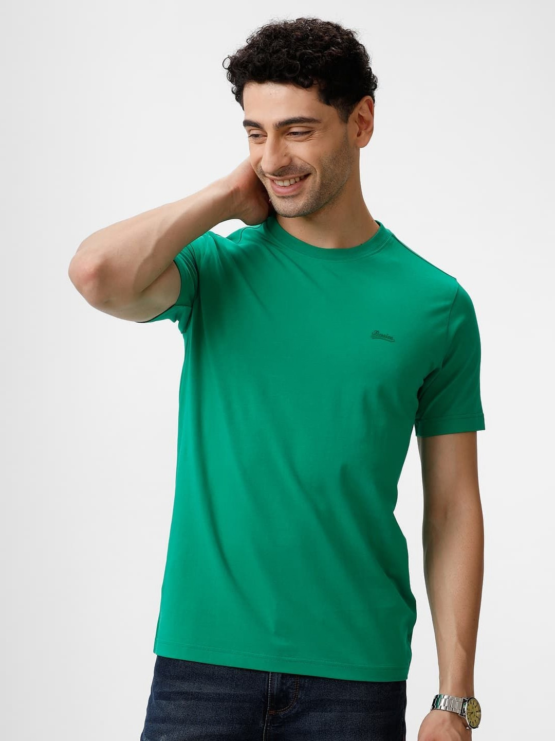 

Basics Men Solid Round Neck Cotton Regular Fit T-shirt, Green