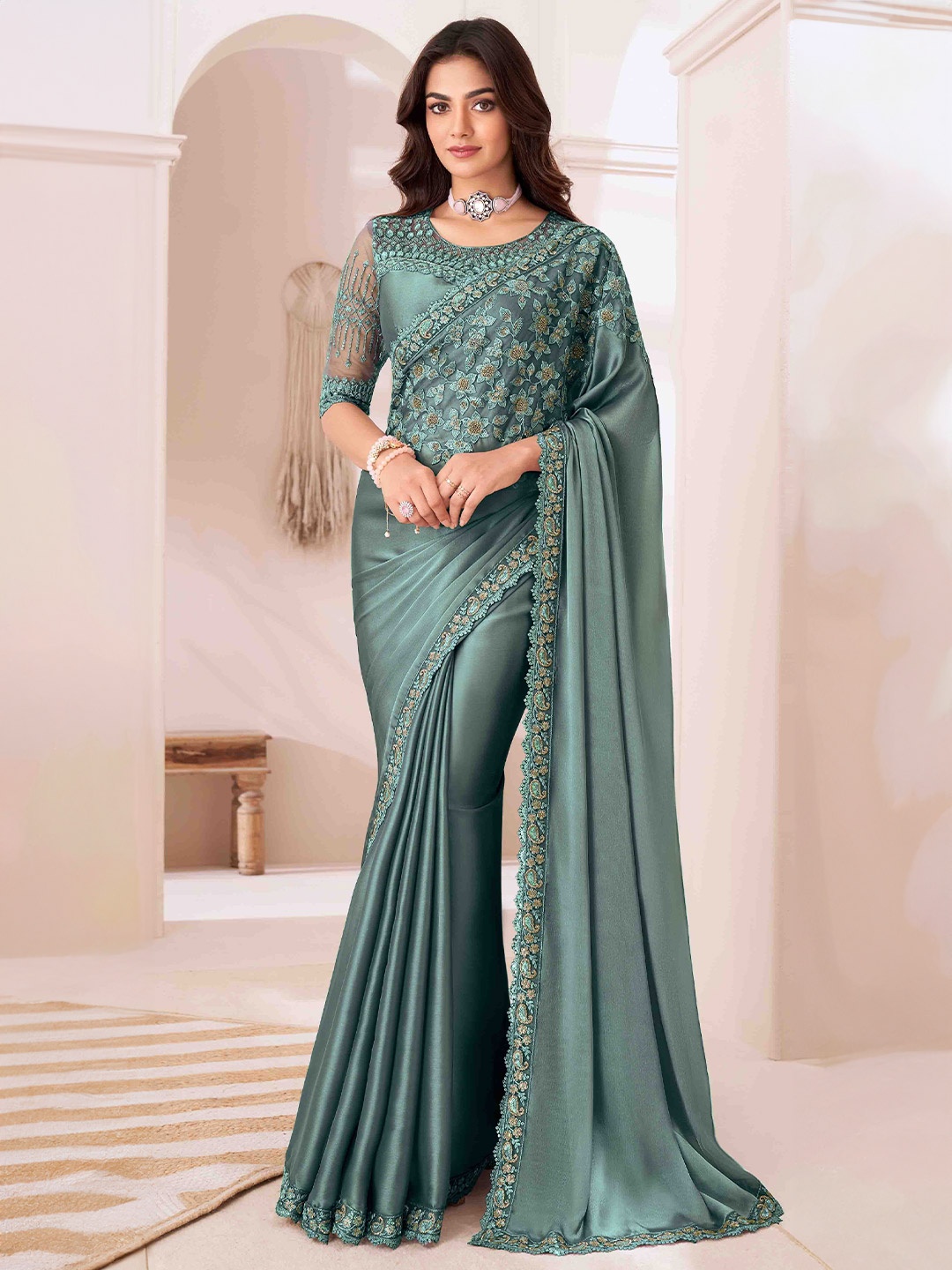 

DIVASTRI Embroidered Pure Georgette Saree, Blue