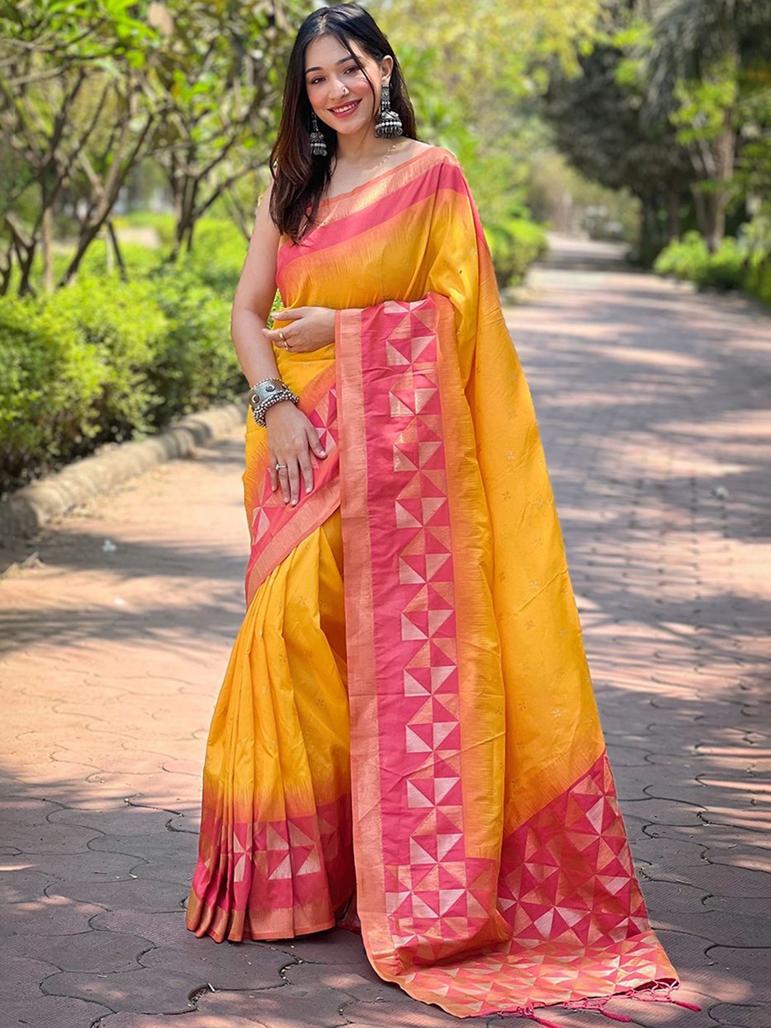 

Rangtulika Ethnics Woven Design Zari Saree, Yellow