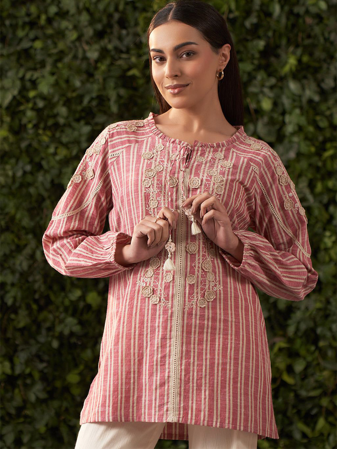 

Lakshita Embroidered Tie-Up Neck Linen Top, Pink