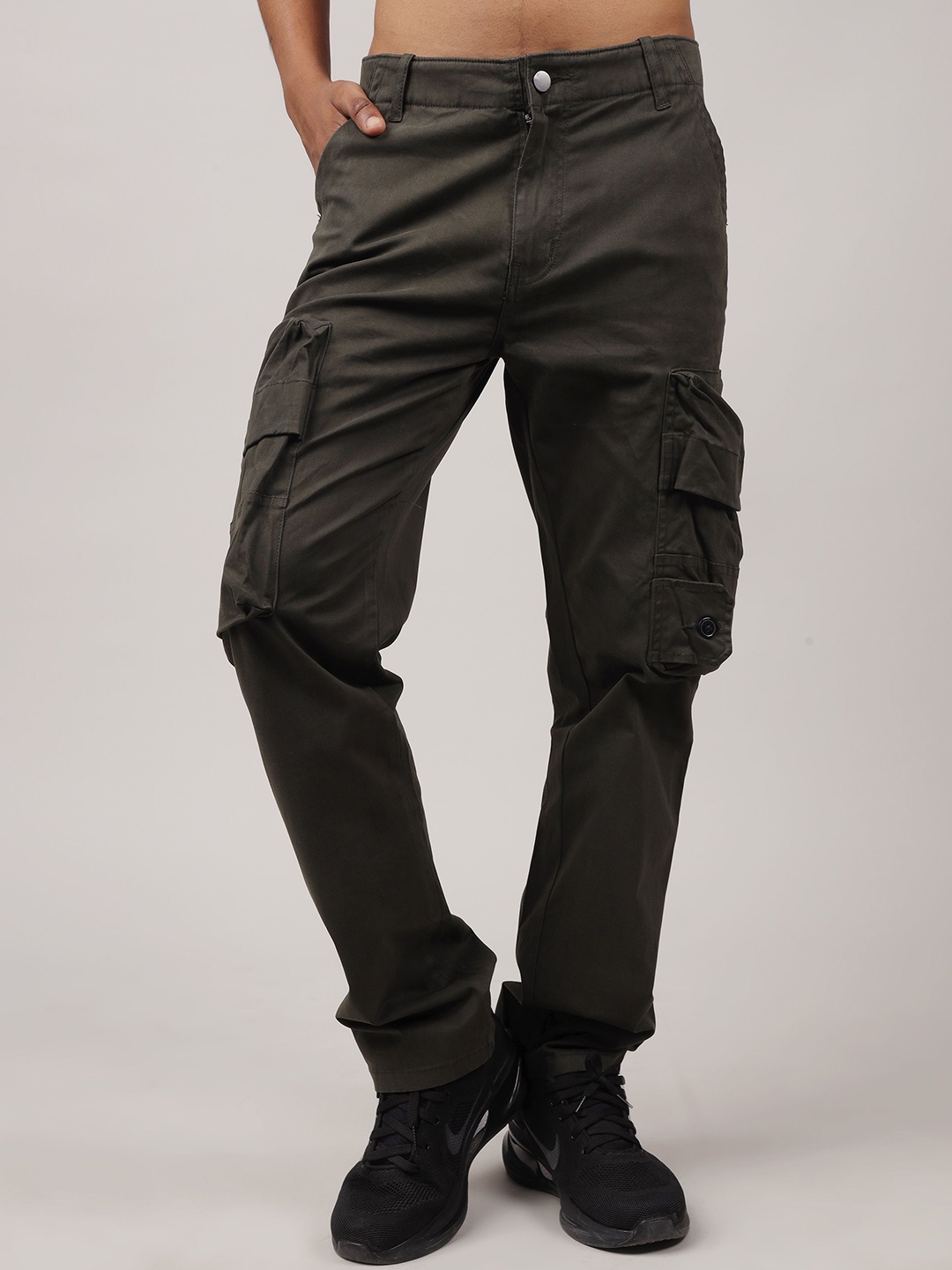 

MMXXII Men Relaxed Straight Leg Cotton Cargos, Olive