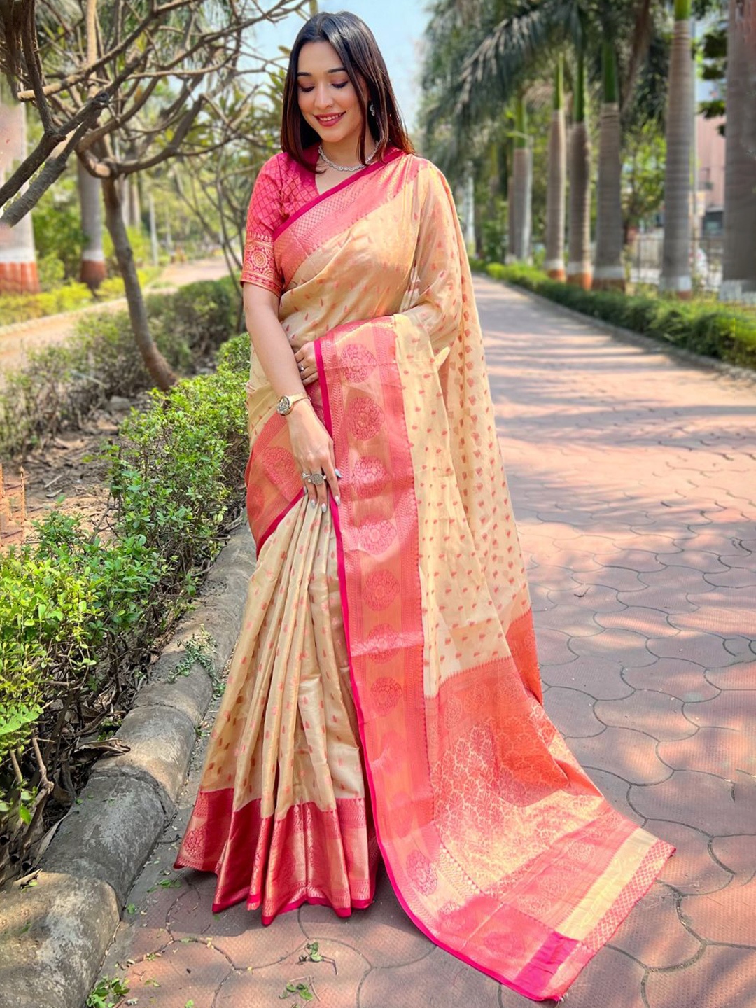 

Rangtulika Ethnics Motifs Woven Design Zari Kanjeevaram Saree, Cream