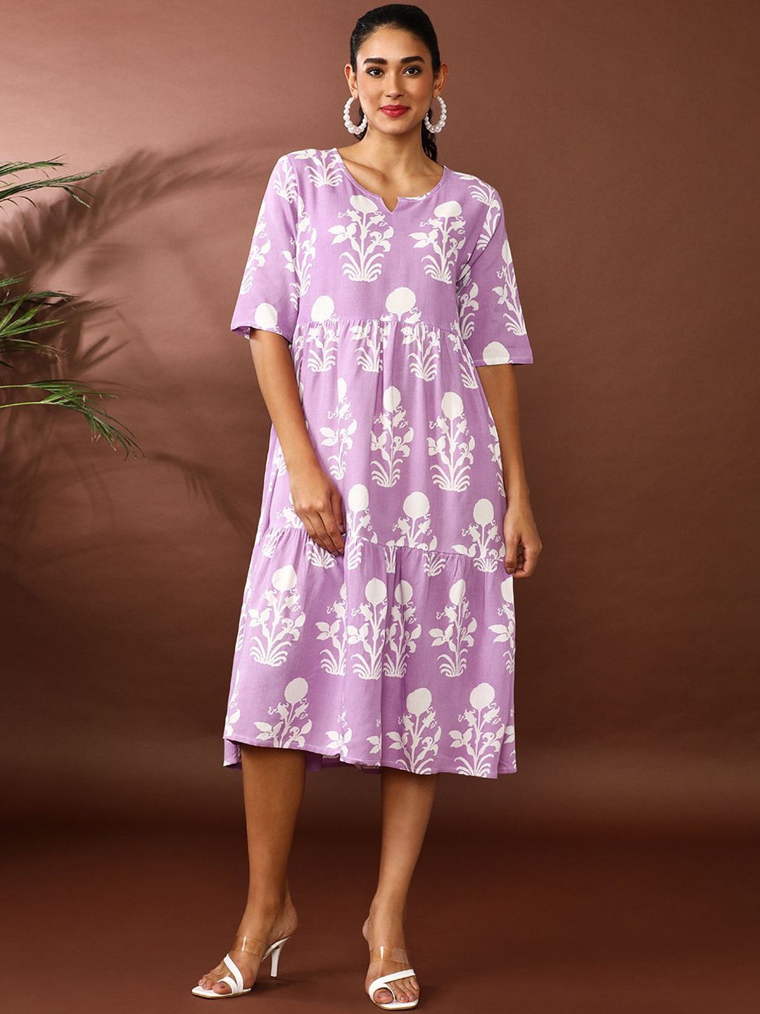 

Jaipur Kurti Ethnic Motifs Printed Tiered Fit & Flare Ethnic Dress, Purple