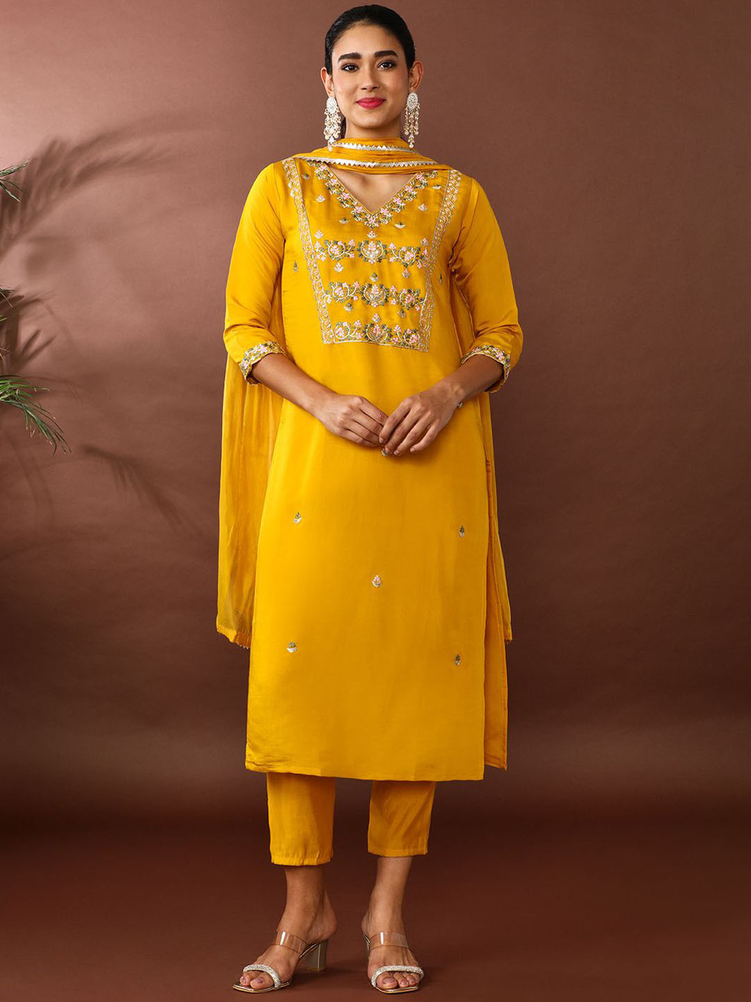 

Jaipur Kurti Floral Yoke Design V-Neck Straight Kurta With Trousers & Dupatta, Yellow