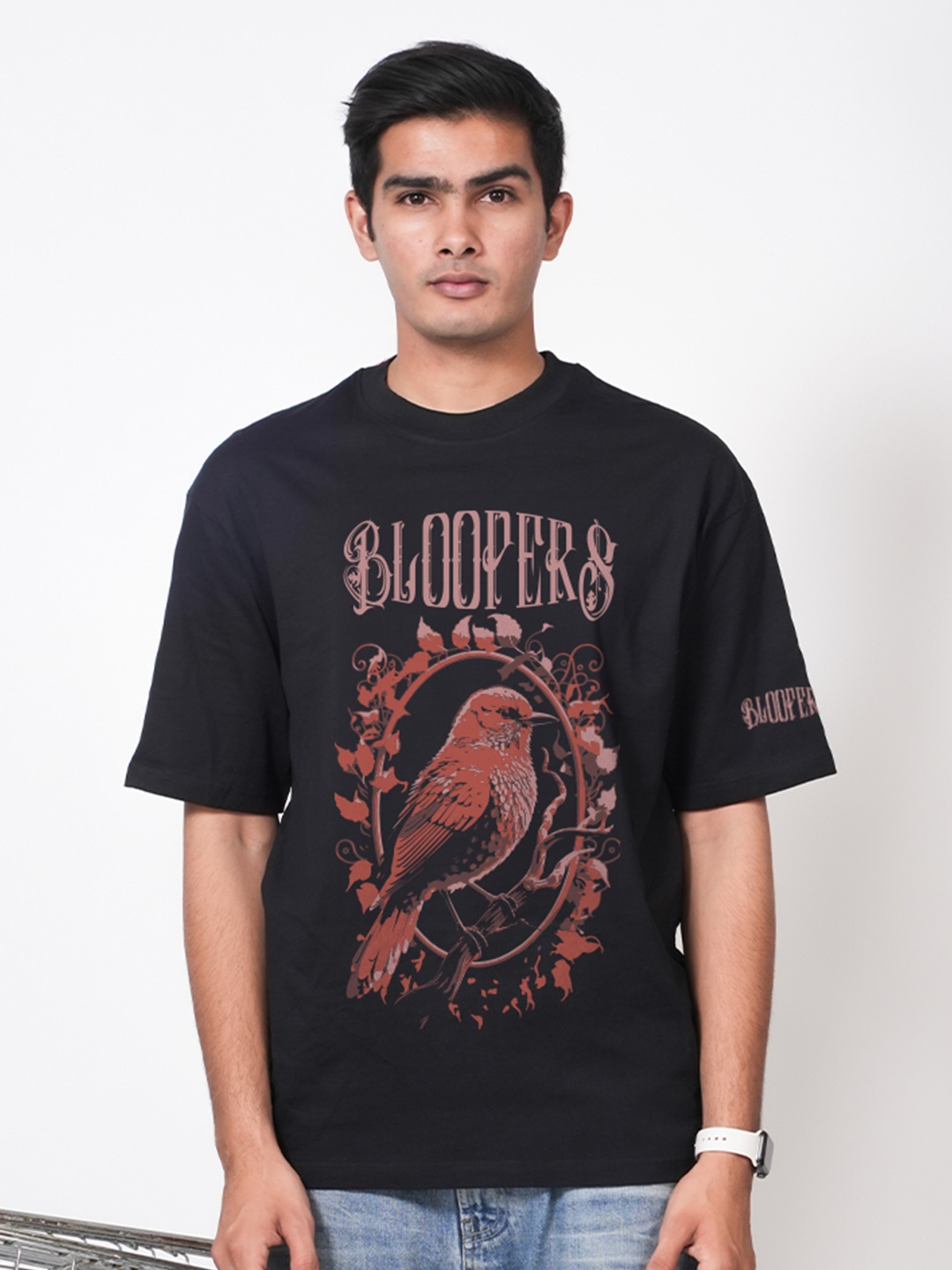 

Bloopers Store Men Typography Printed T-shirt, Black