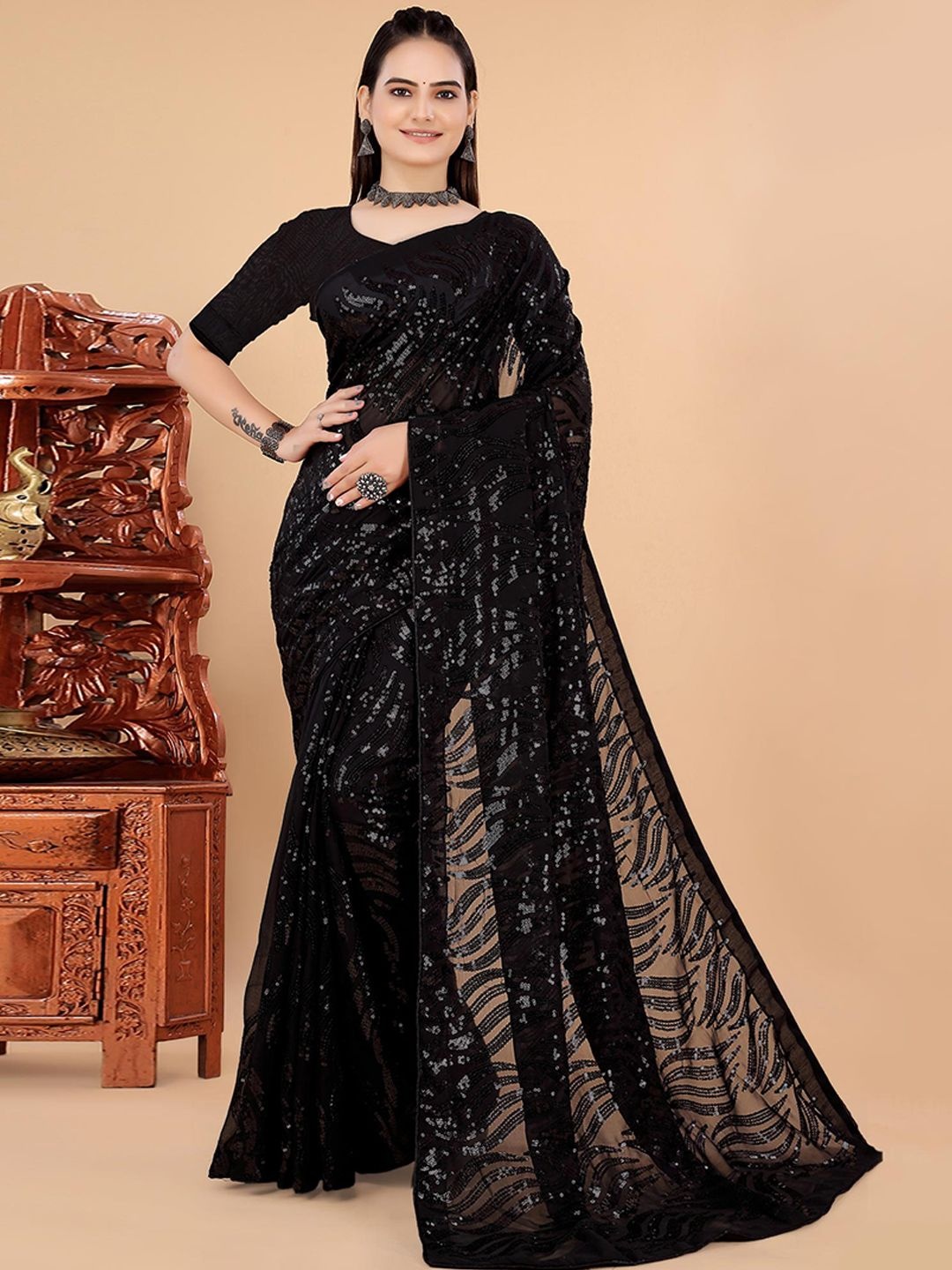 

Peachmode Embellished Sequinned Pure Georgette Saree, Black