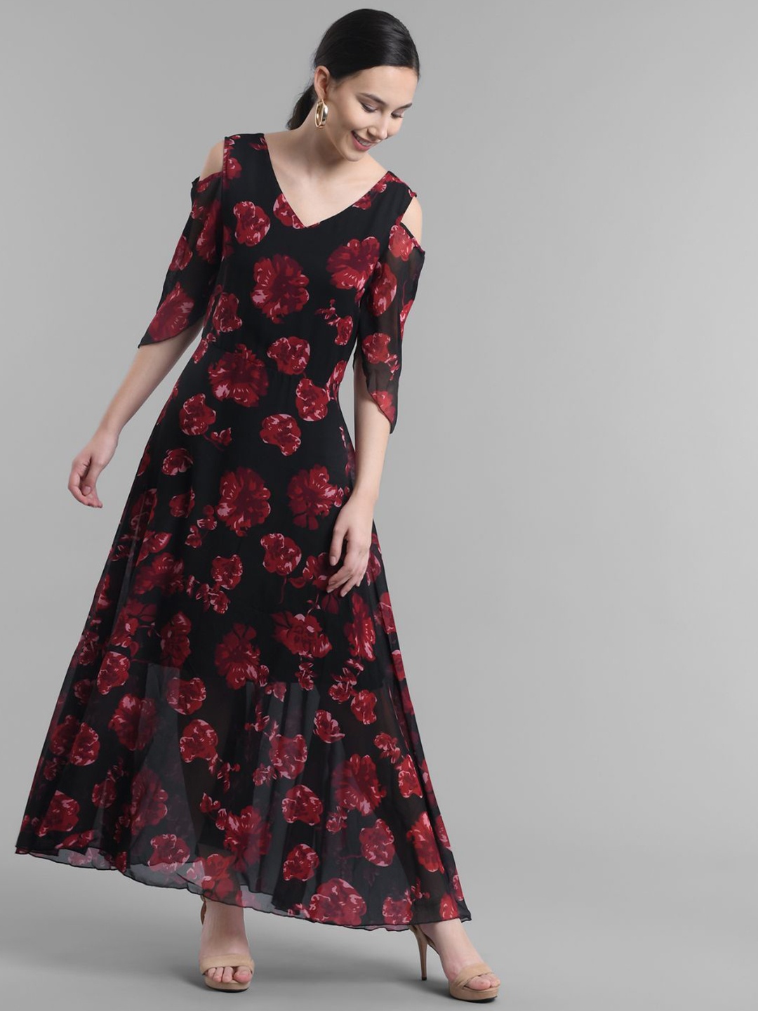 

VIVIENT Women Floral Printed Georgette Maxi Dress, Black