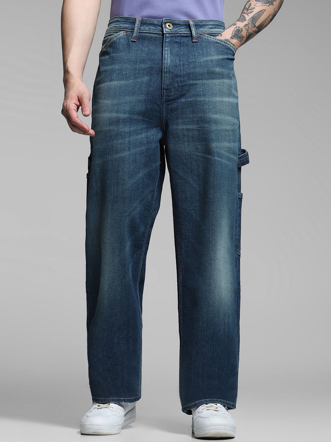 

Jack & Jones Men Wide Leg High-Rise Light Fade Stretchable Jeans, Blue