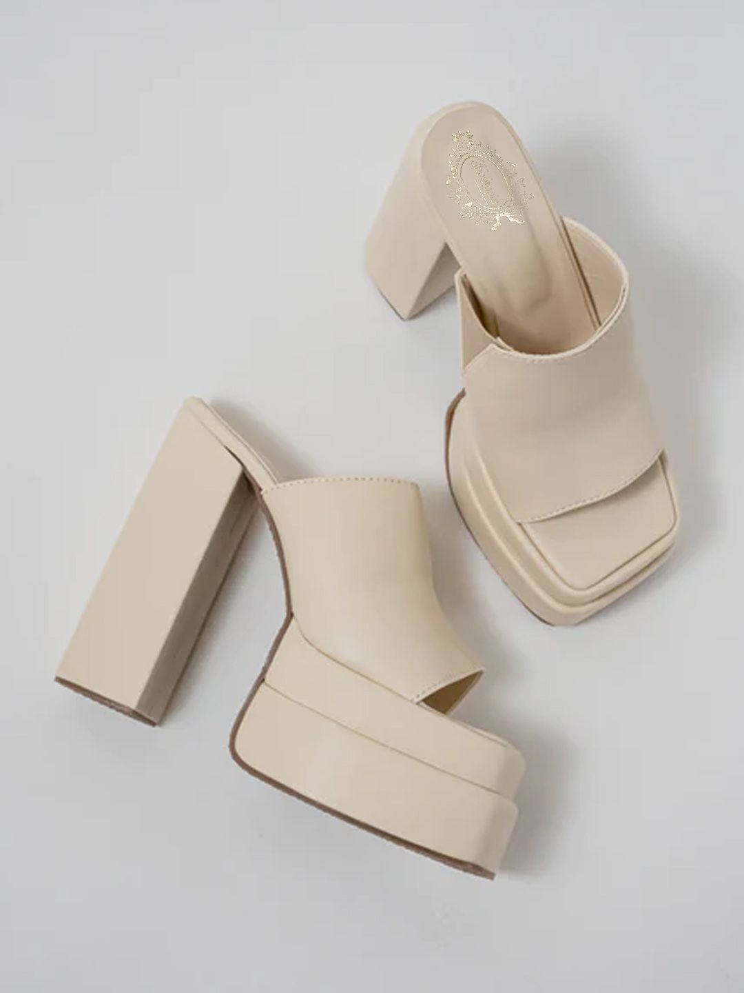 

Shoetopia Girls Block Sandals, Cream