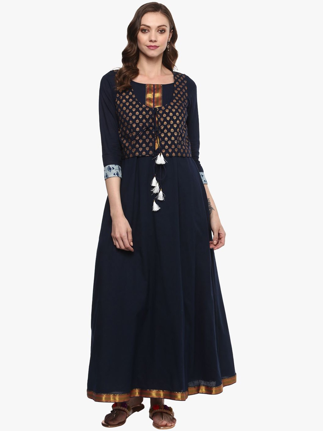 

Dillen Floral Printed Round Neck Pure Cotton A-Line Kurta With Koti, Navy blue