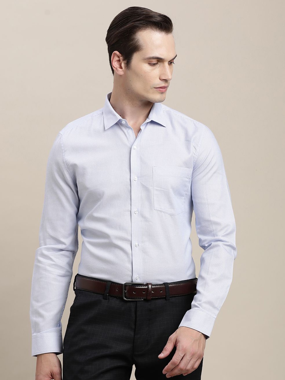 

Turtle Men Standard Slim Fit Spread Collar Textured Cotton Formal Shirt, Blue