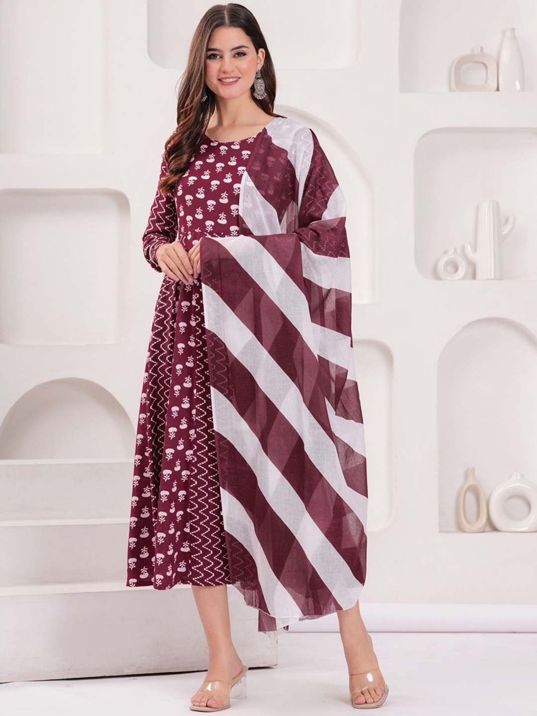

Moda Rapido Printed Fit & Flared Ethnic Dress With Dupatta, Purple