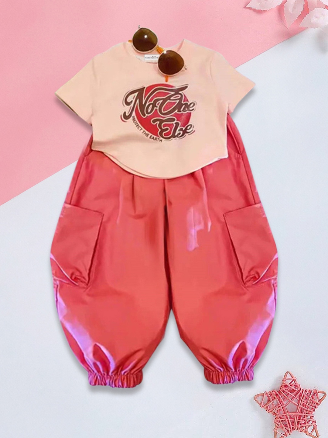 

FOREVER FRIDAY Girls Printed V-Neck Applique T-shirt, Pink
