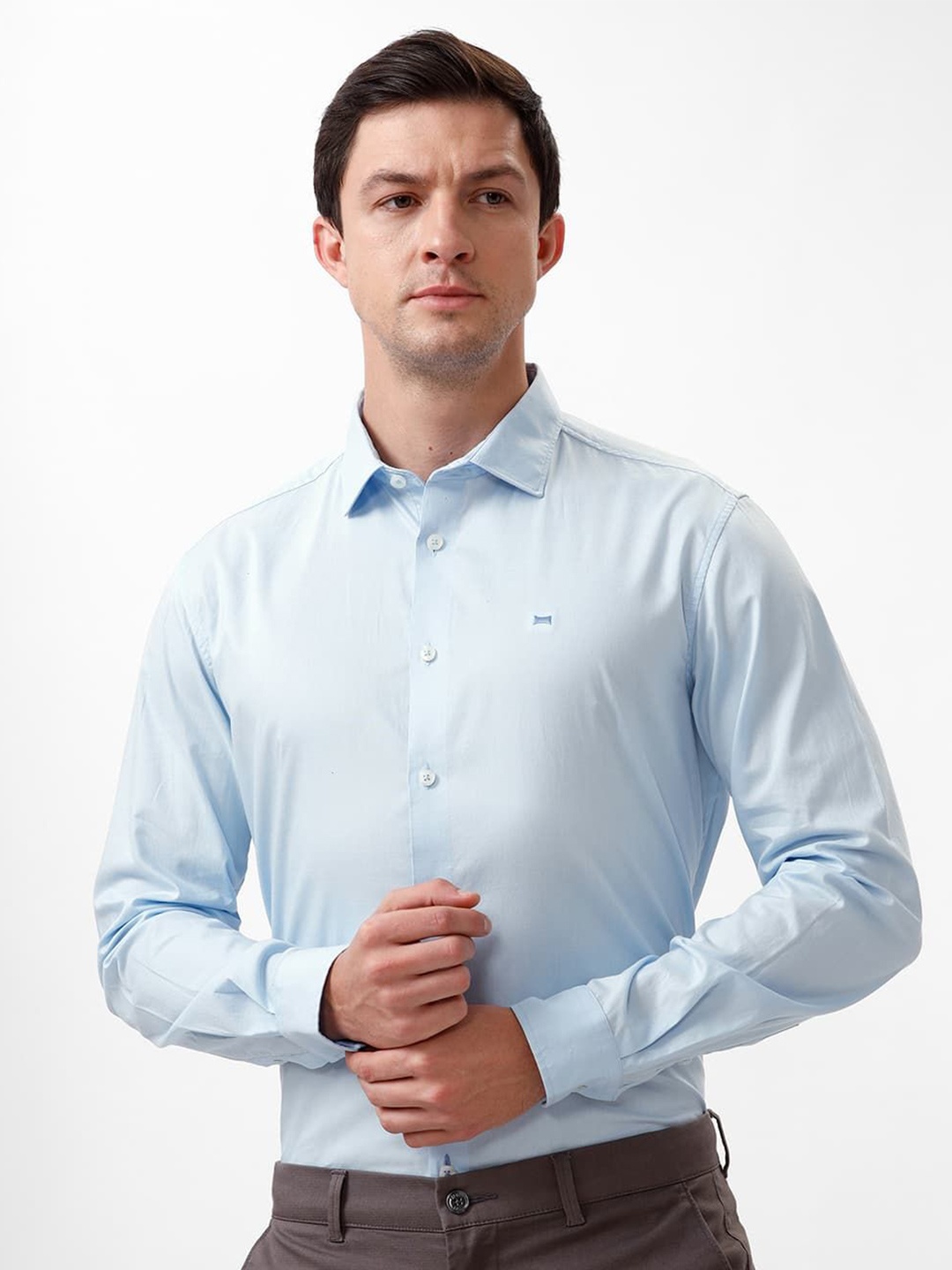 

Basics Men Slim Fit Spread Collar Solid Cotton Formal Shirt, Blue