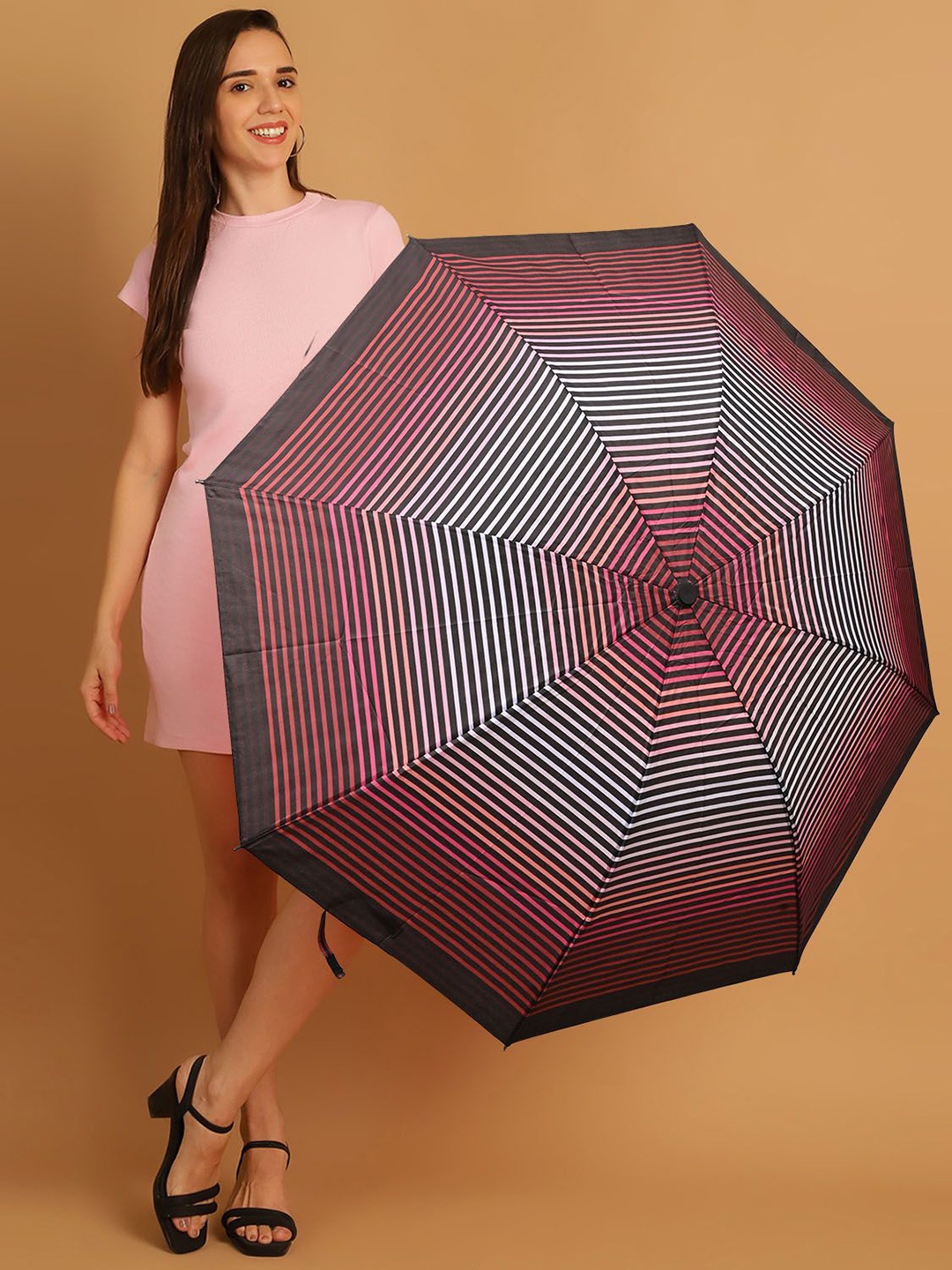 

LOOM LEGACY Manual 3 Fold Striped Umbrellas, Red