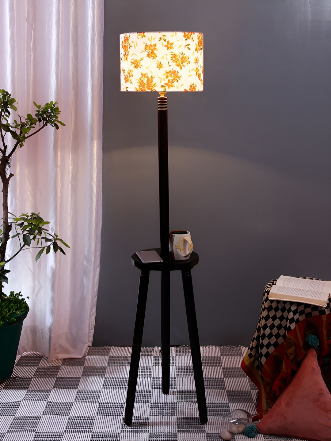 

Devansh Orange Colored & White Floral Printed Wooden Cylinder Shaped Floor Lamp With Shade