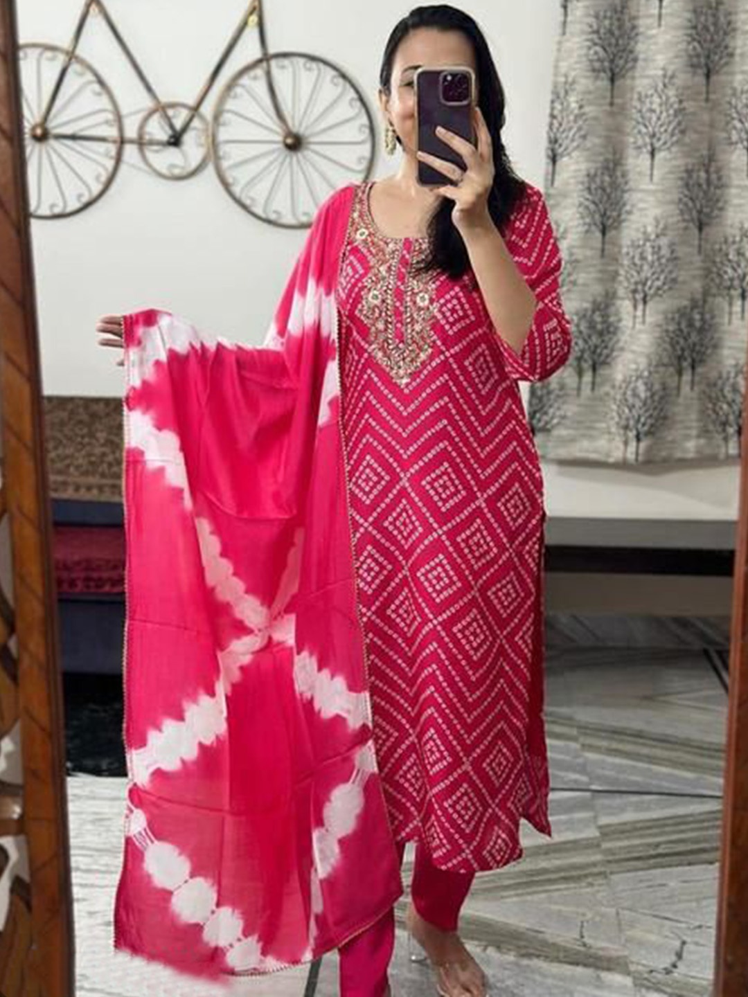 

BAESD Women Bandhani Embroidered Regular Beads and Stones Kurta with Trousers & With Dupatta, Pink