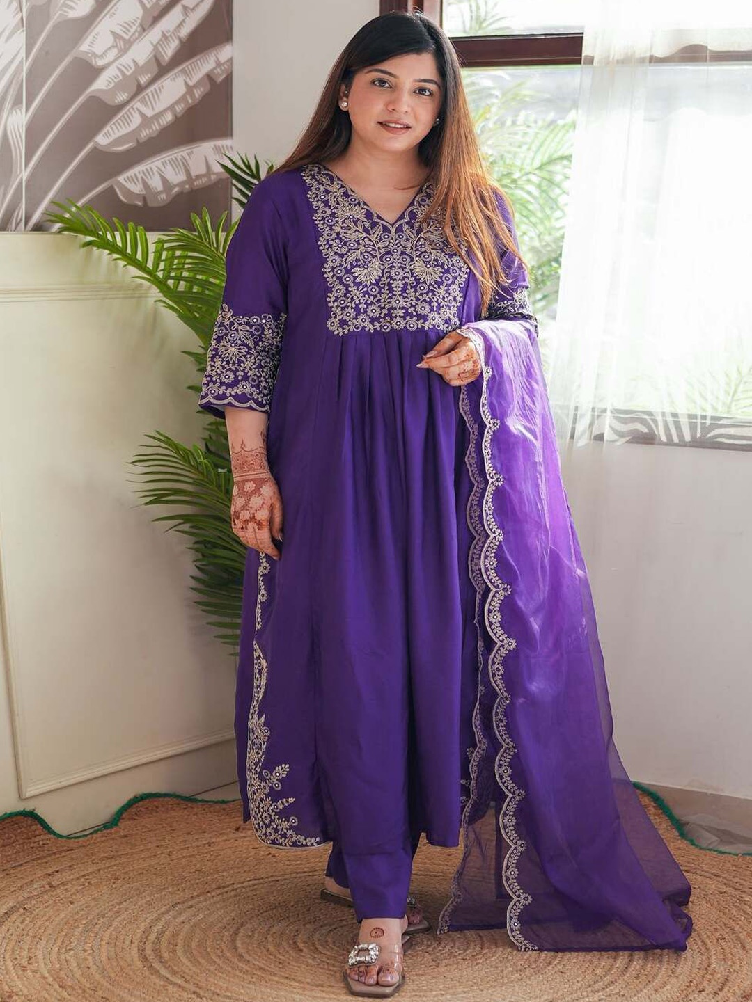 

REALLTREND Floral Embroidered Pleated Thread Work A-Line Kurta With Trousers & Dupatta, Purple