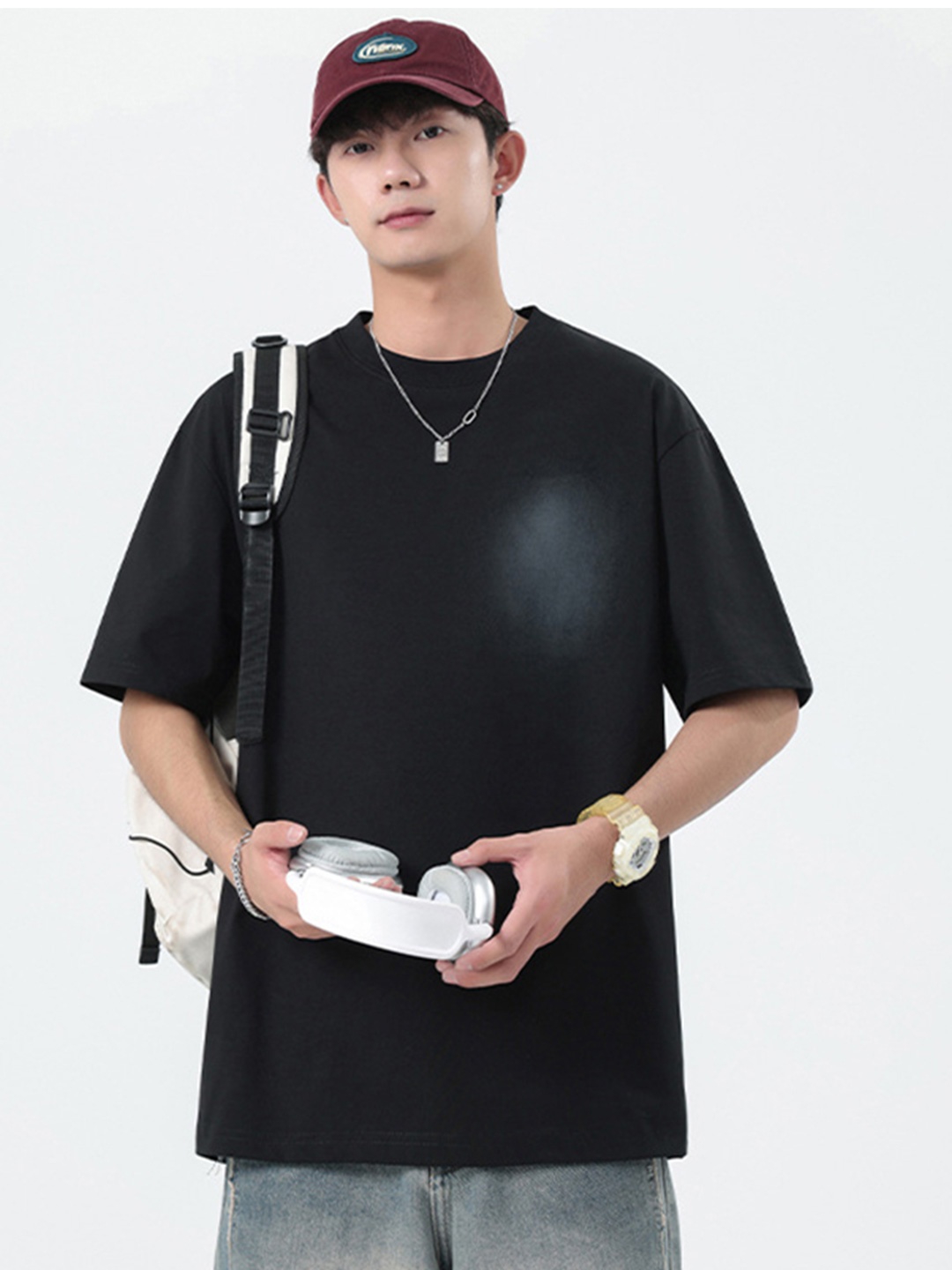 

StyleCast x Revolte Men Solid Round Neck Cotton Regular Fit T-shirt, Black
