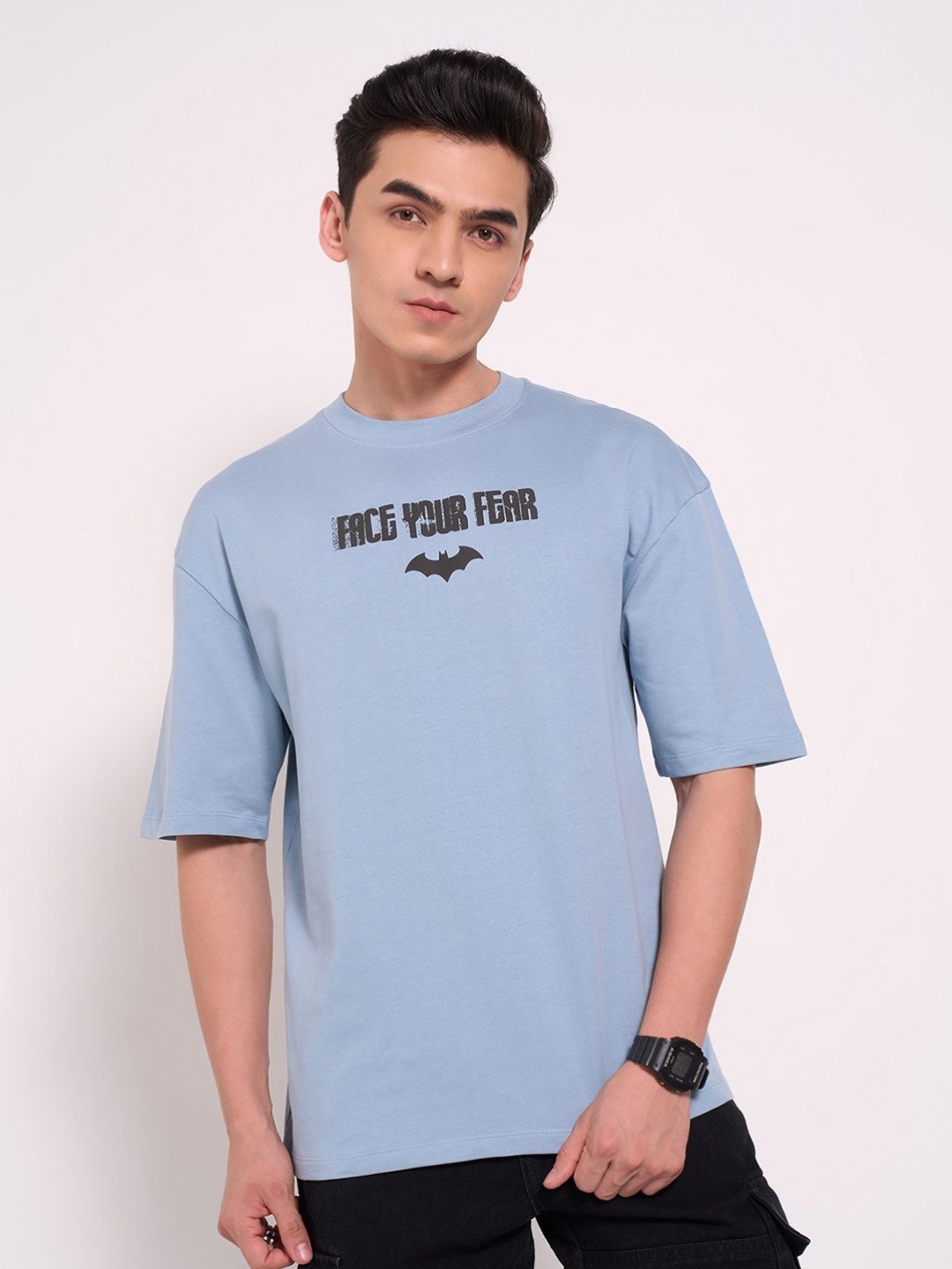 

SF JEANS by Pantaloons Men Typography Batman Applique T-shirt, Blue