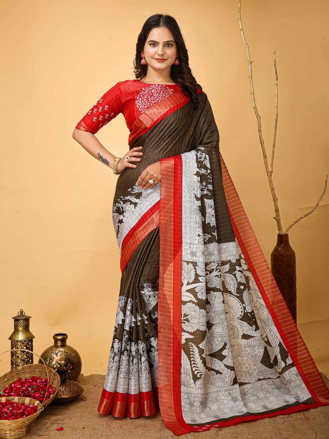 

HERE&NOW Kalamkari Printed Pure Cotton Kanjeevaram Saree, Brown