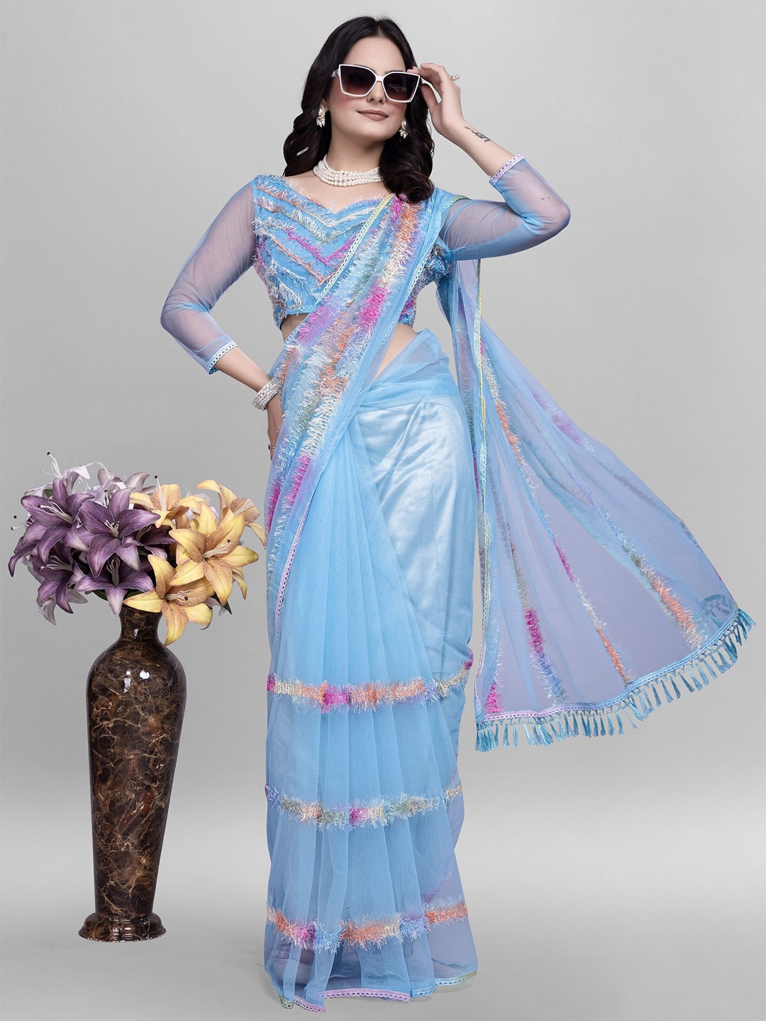 

JULEE Striped Embroidered Net Saree, Turquoise blue