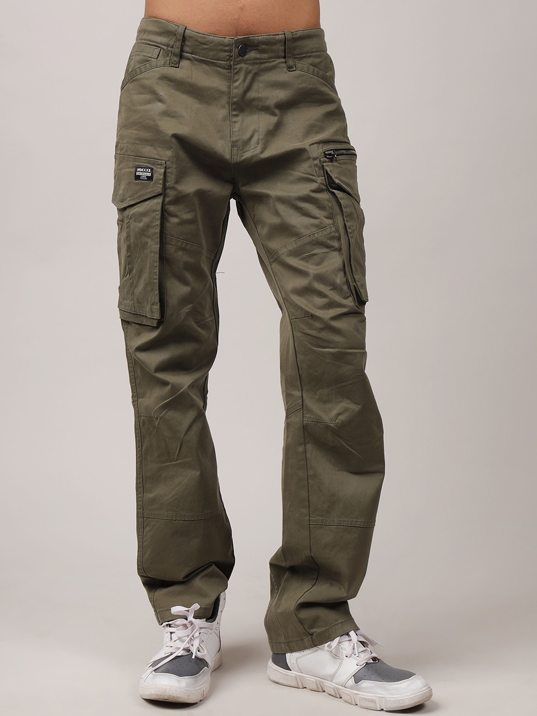 

MMXXII Men Relaxed Straight Leg Straight Fit Cargos Trousers, Khaki