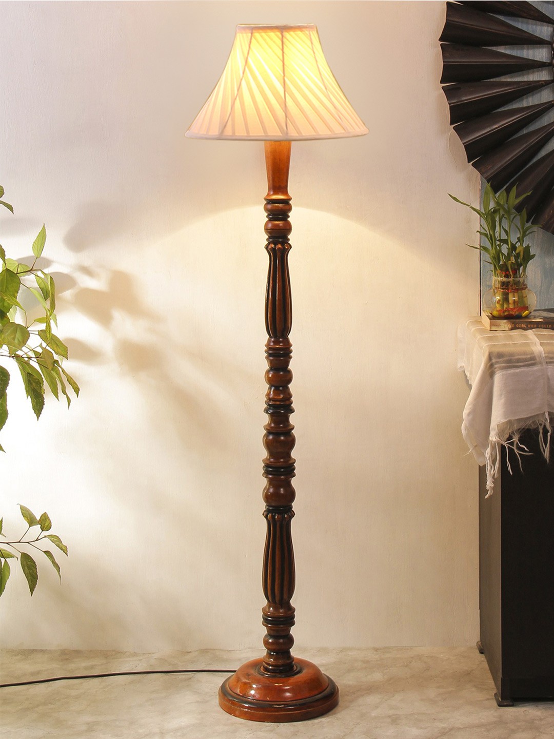 

Devansh Off-White & Brown Cross Pleated Cotton