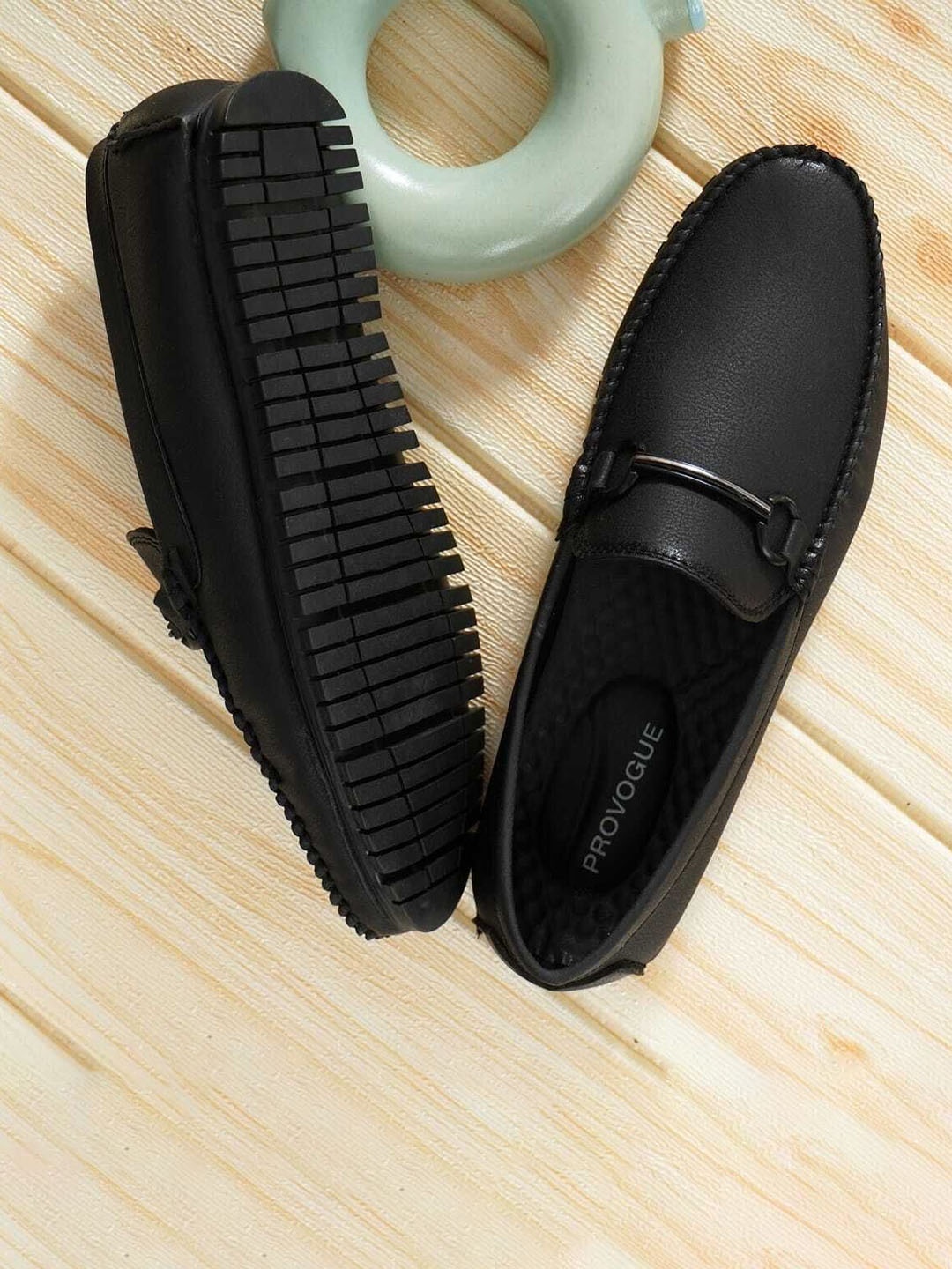 

Provogue Men Striped Loafers, Black