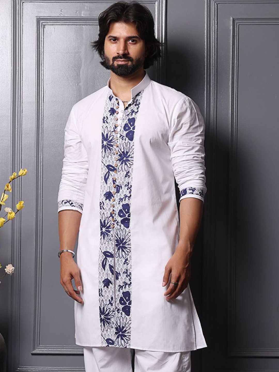 

MIDAV Men Thread Work White Romance Pathani Kurta