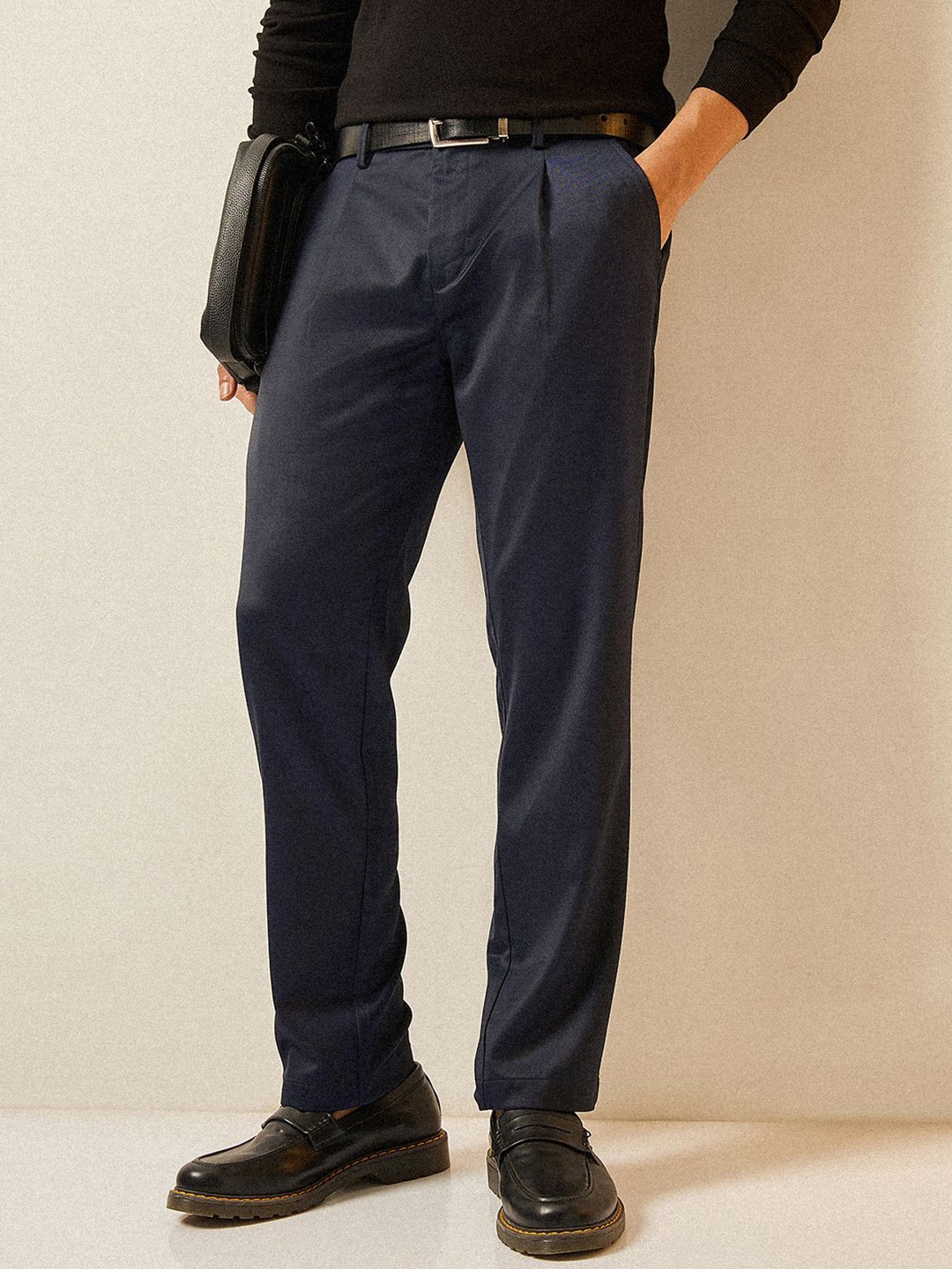 

THE BEAR HOUSE Men Solid Regular Fit Formal Trouser, Blue