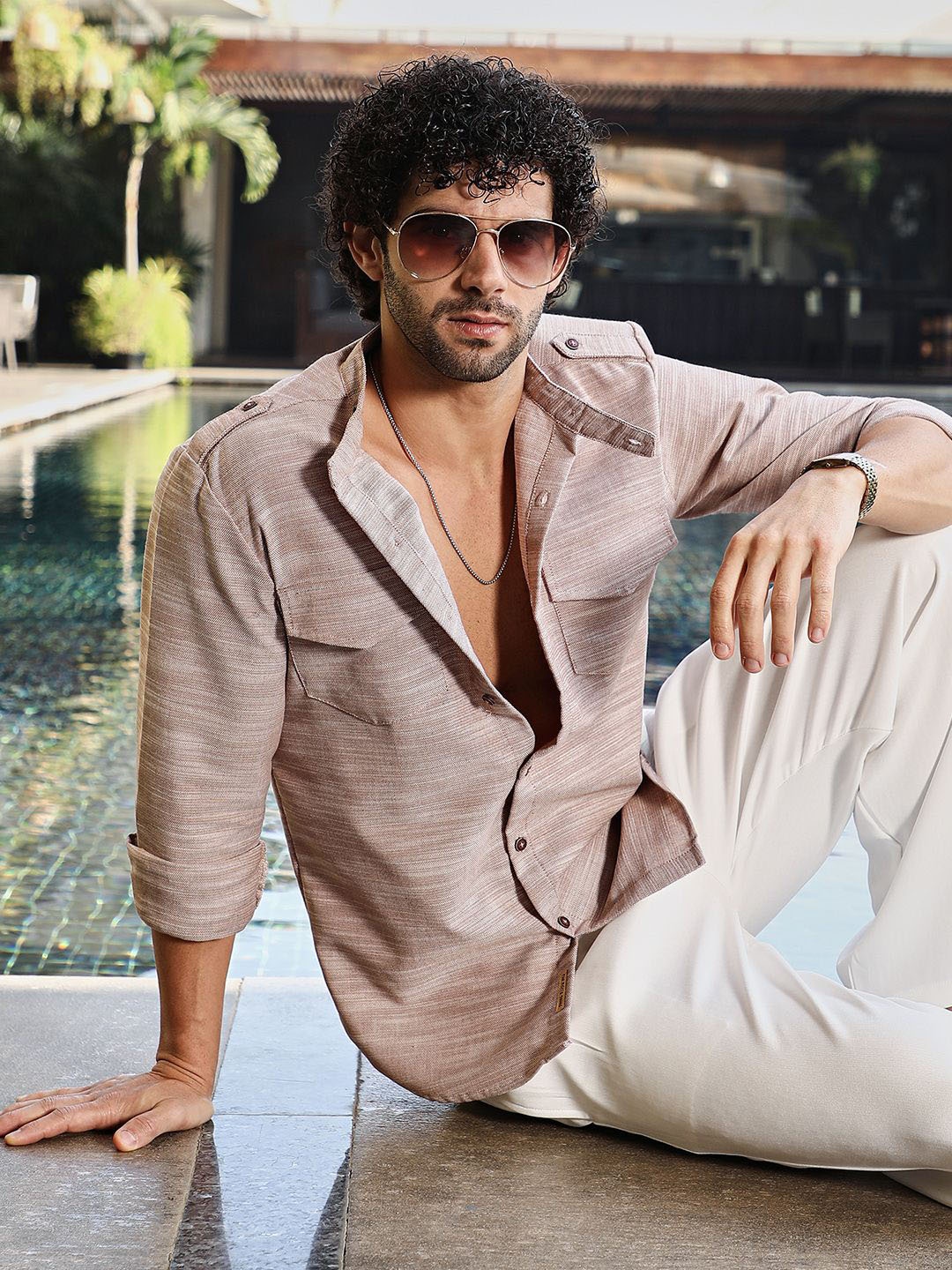 

Campus Sutra Men Classic Fit Spread Collar Textured Cotton Casual Shirt, Beige